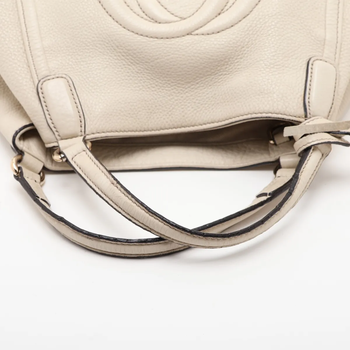 Soho 336751 Leather 2-Way Handbag, White — view 5