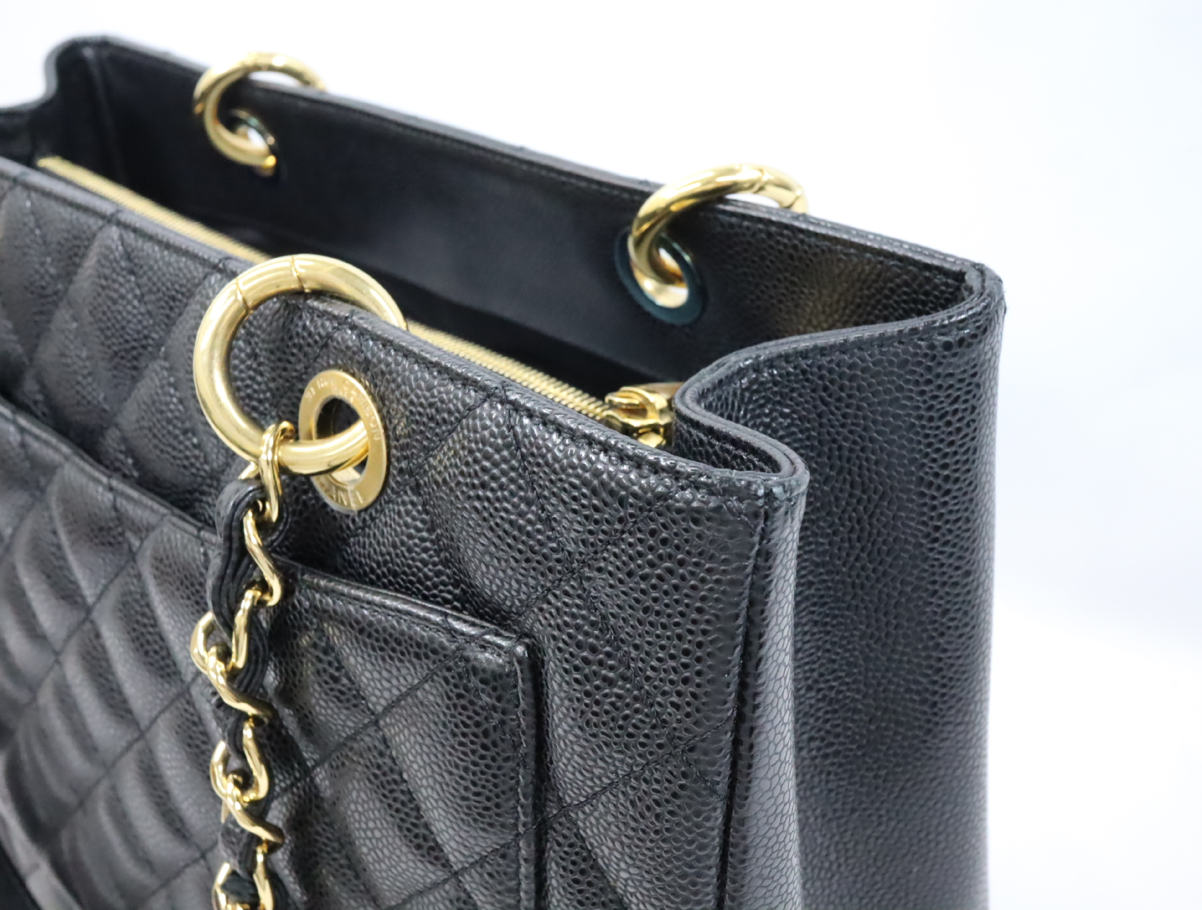 GST Caviar Skin Chain Tote Bag, Black, Serial Number 17 Series, Gold Hardware, A50995 Tote Bag — view 13