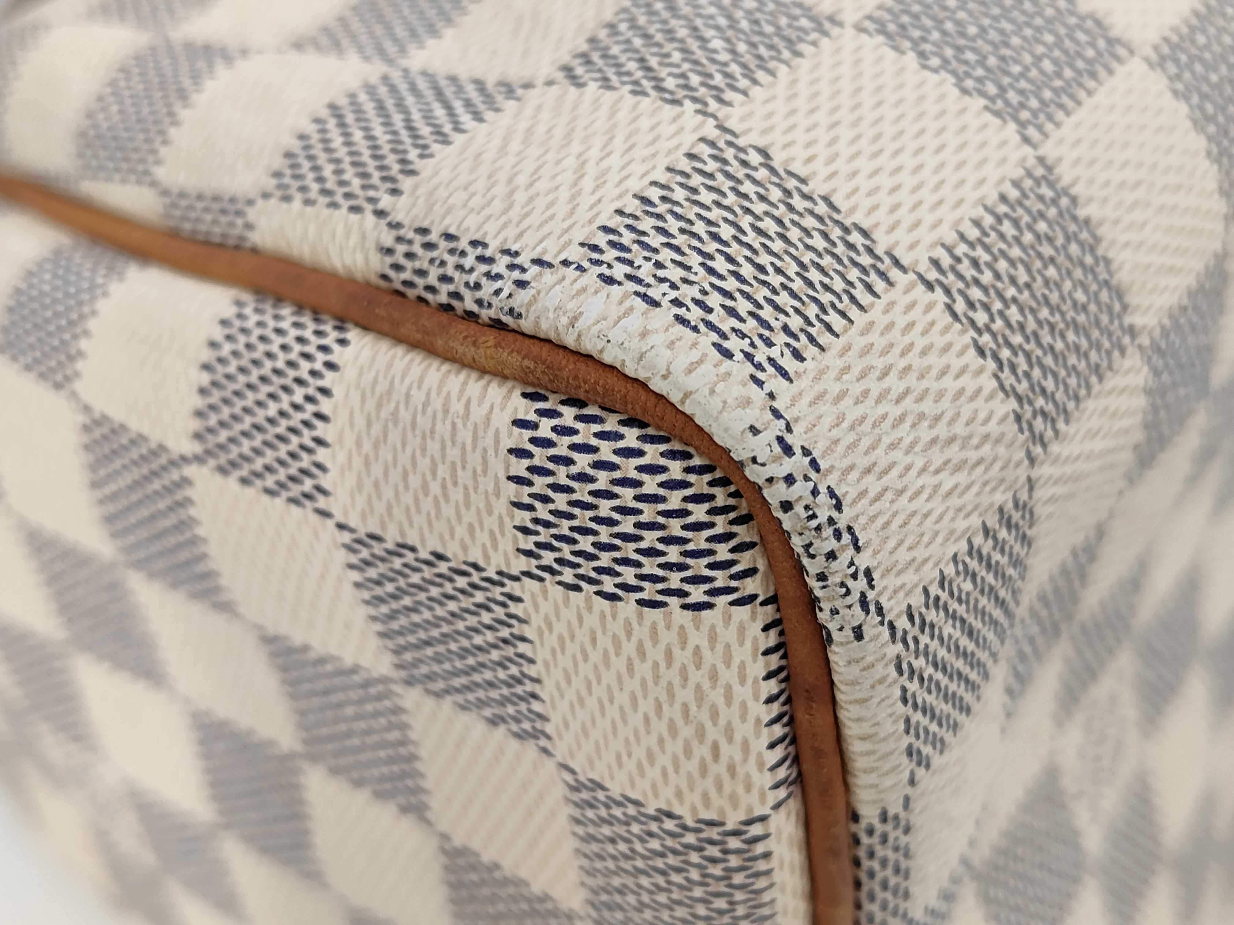 Damier Azur Speedy 25 Handbag — view 3