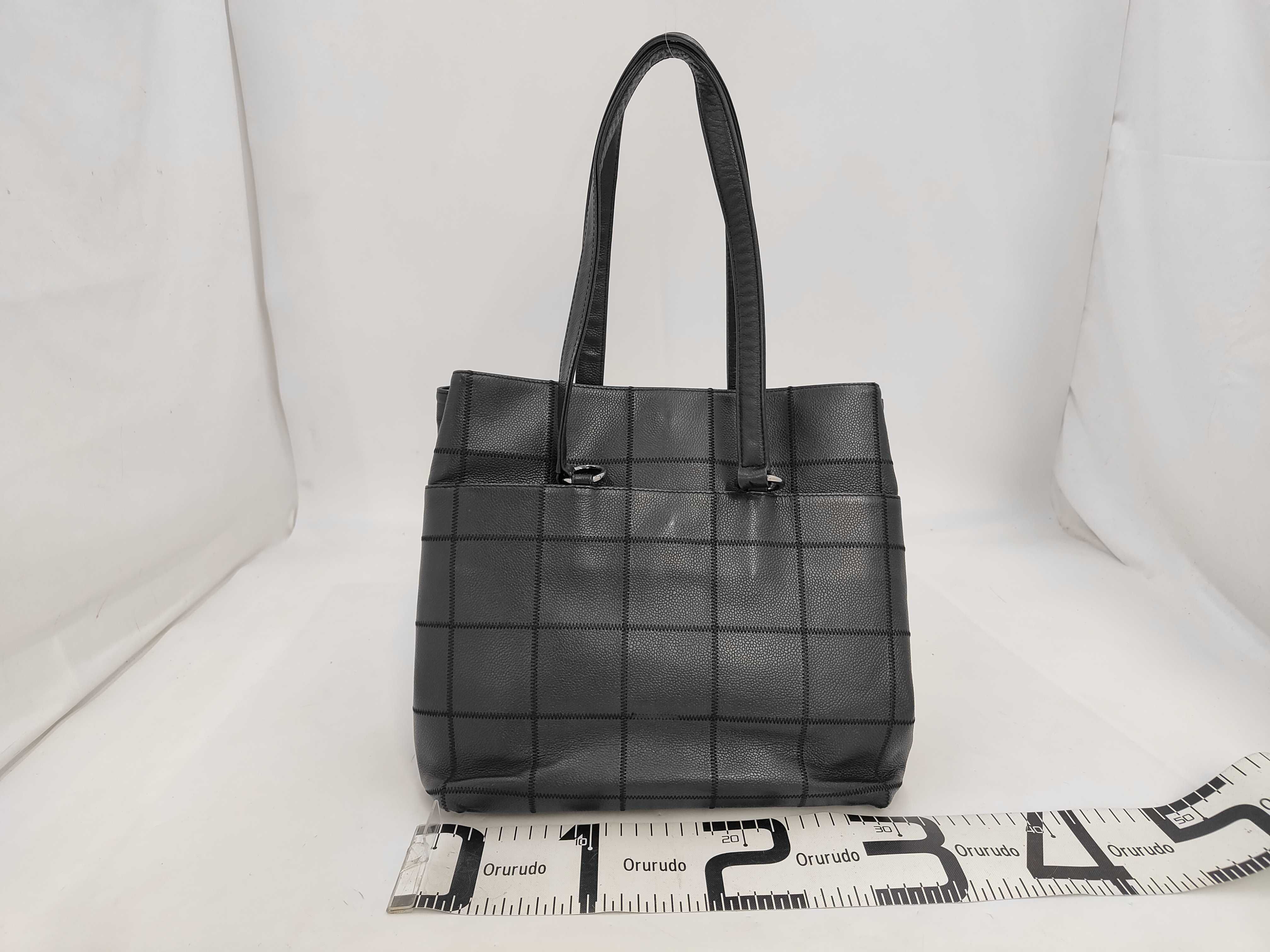 Caviar Leather Handbag Tote Bag — view 2