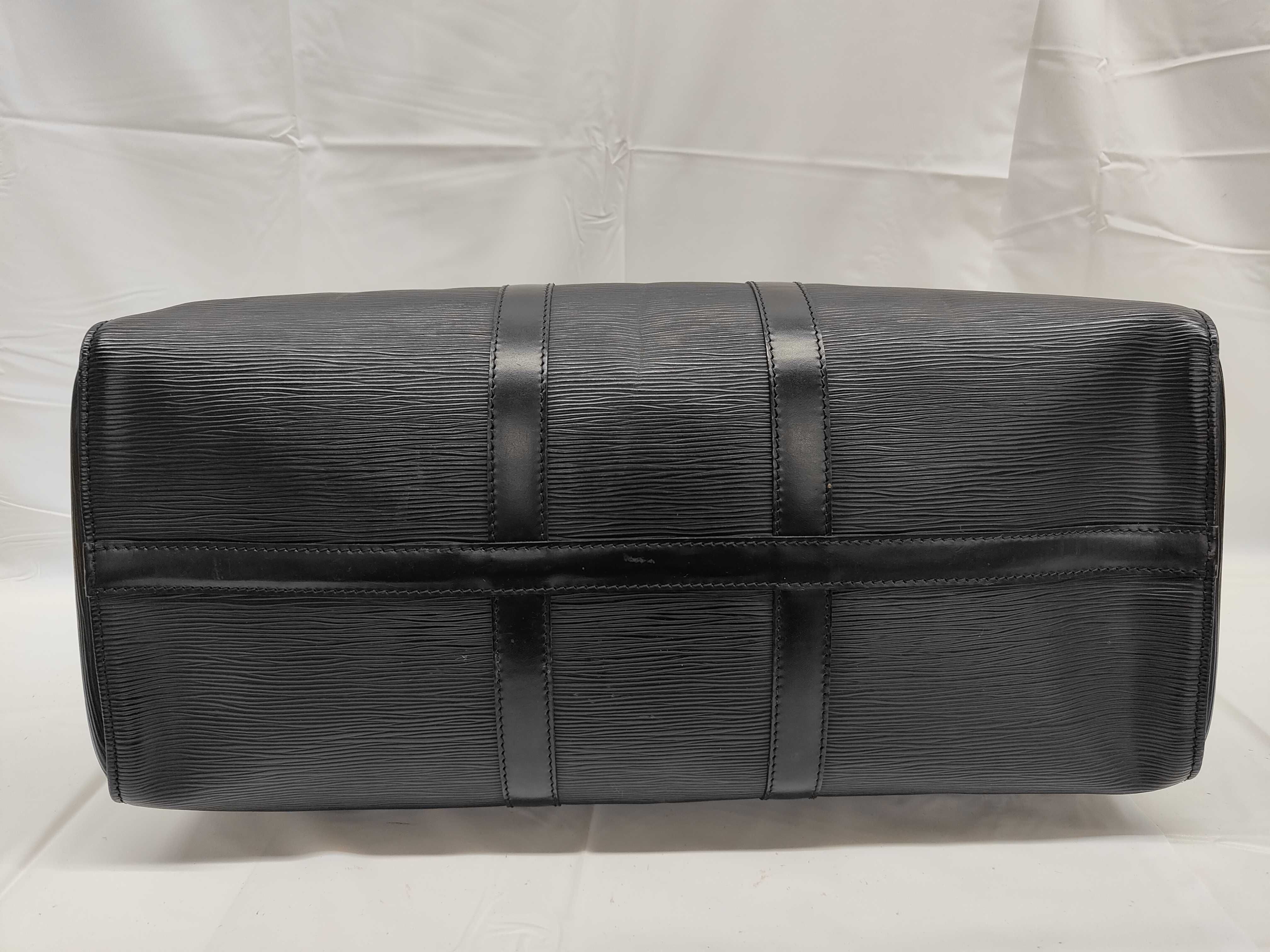Epi Keepall 50 Black M42962 Boston Bag — view 8