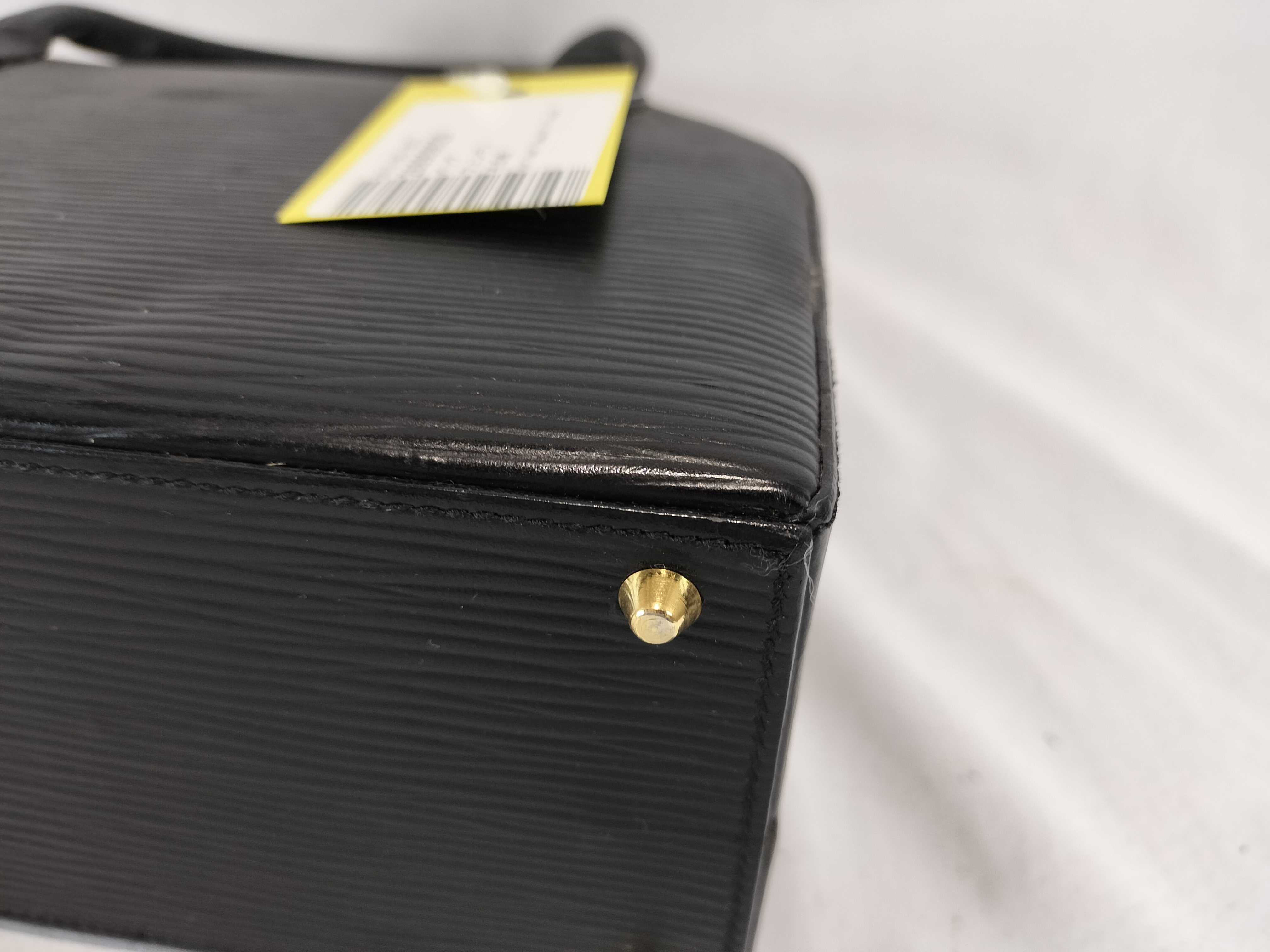 Handbag/Shoulder Bag/2-way/Epi Leather/Black/Gold — view 6