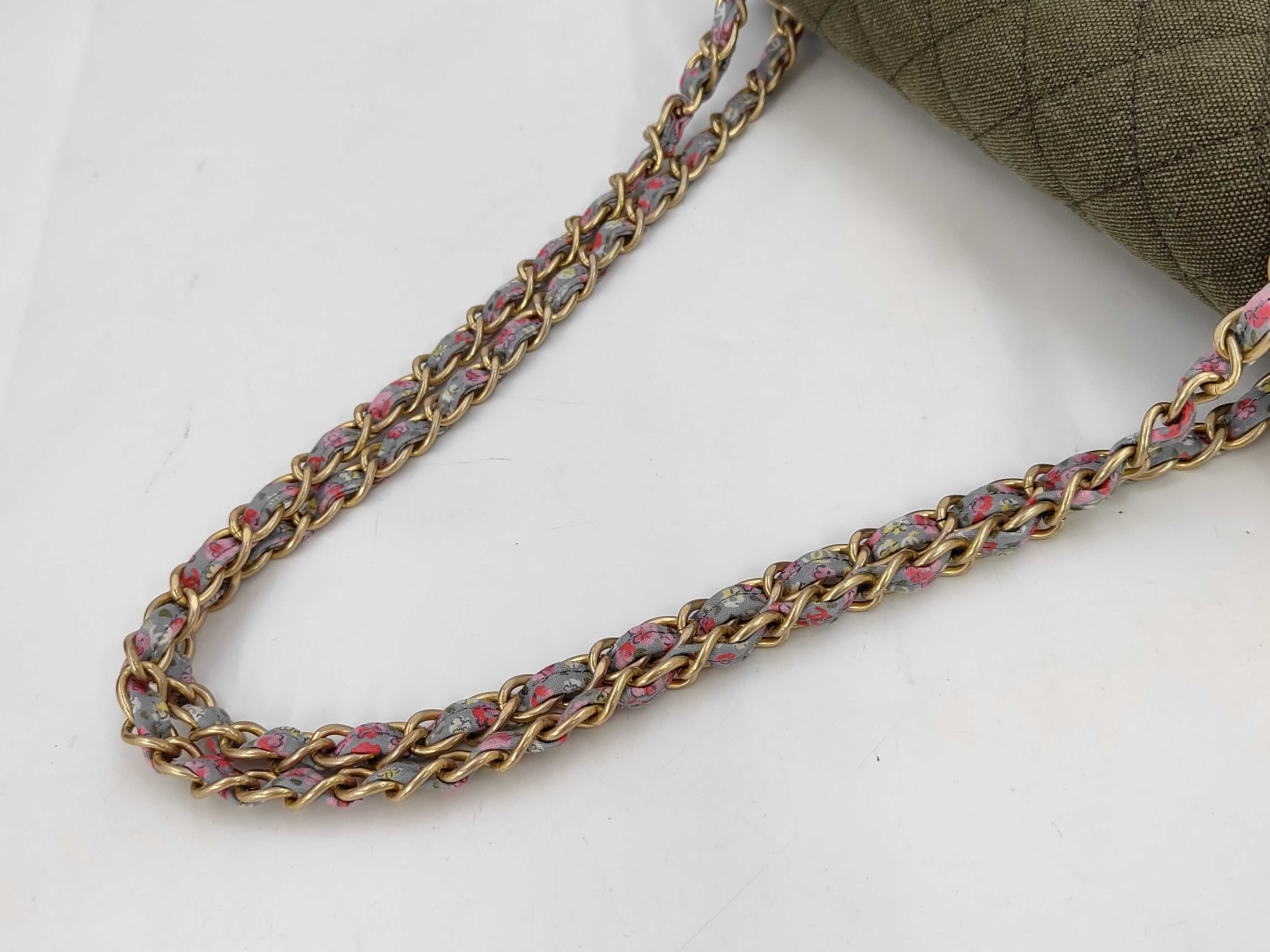 Double Flap Matelassé Cuba Chain Shoulder Bag — view 3