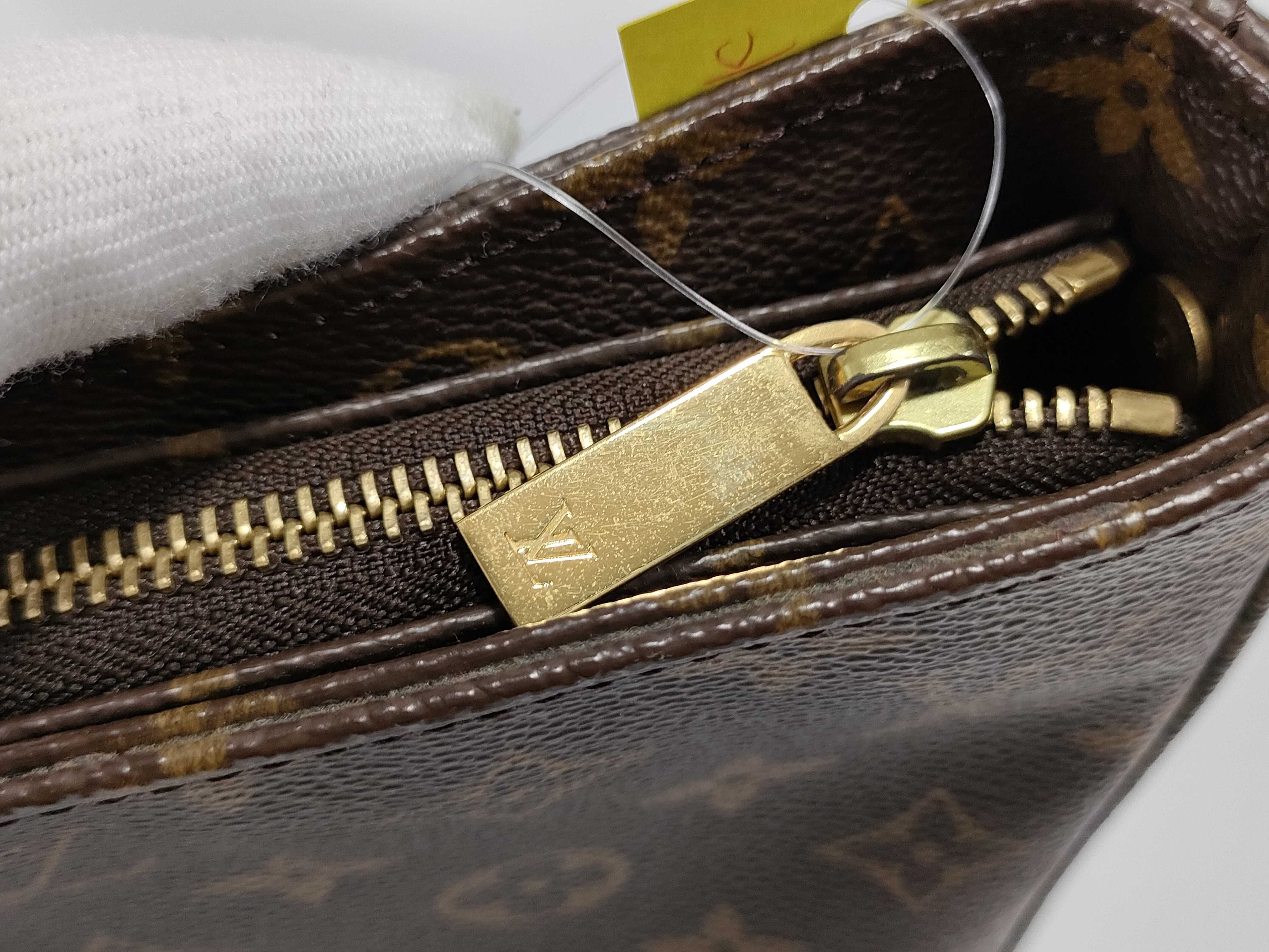 Monogram M51145 Looping GM Shoulder Bag — view 9
