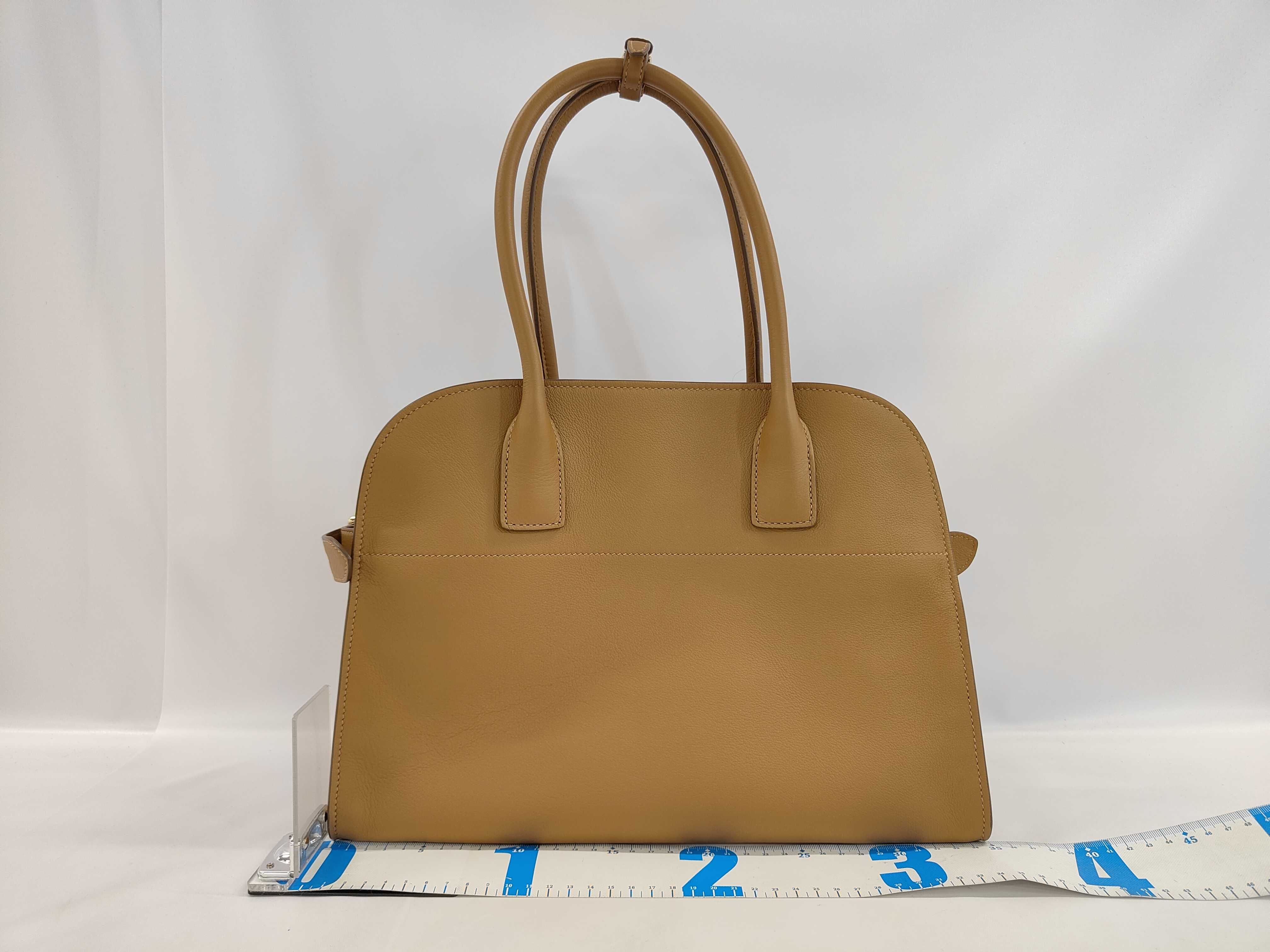 Medium Soft Grain Leather Tote Bag 1BG517 Tote Bag — view 2