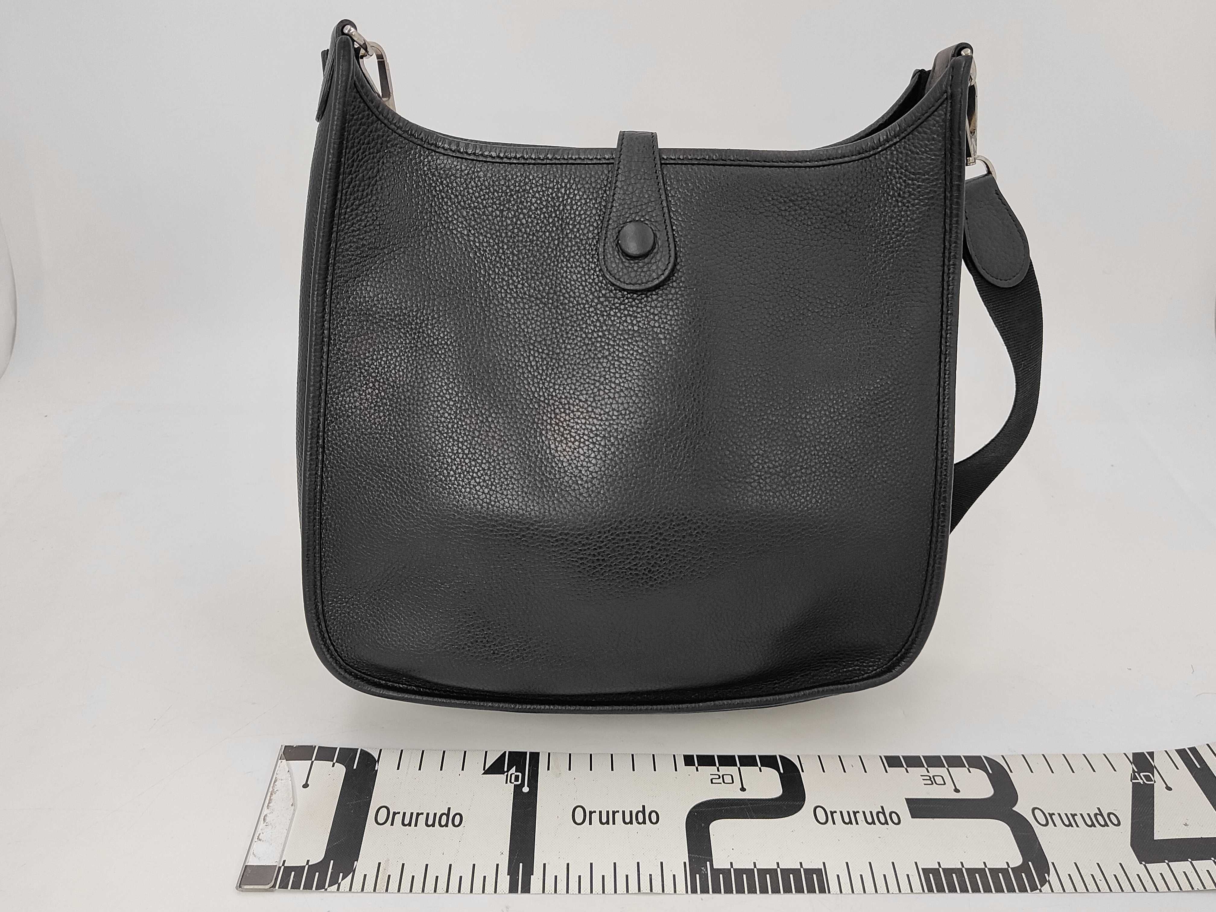 Evelyne Shoulder Bag — view 2