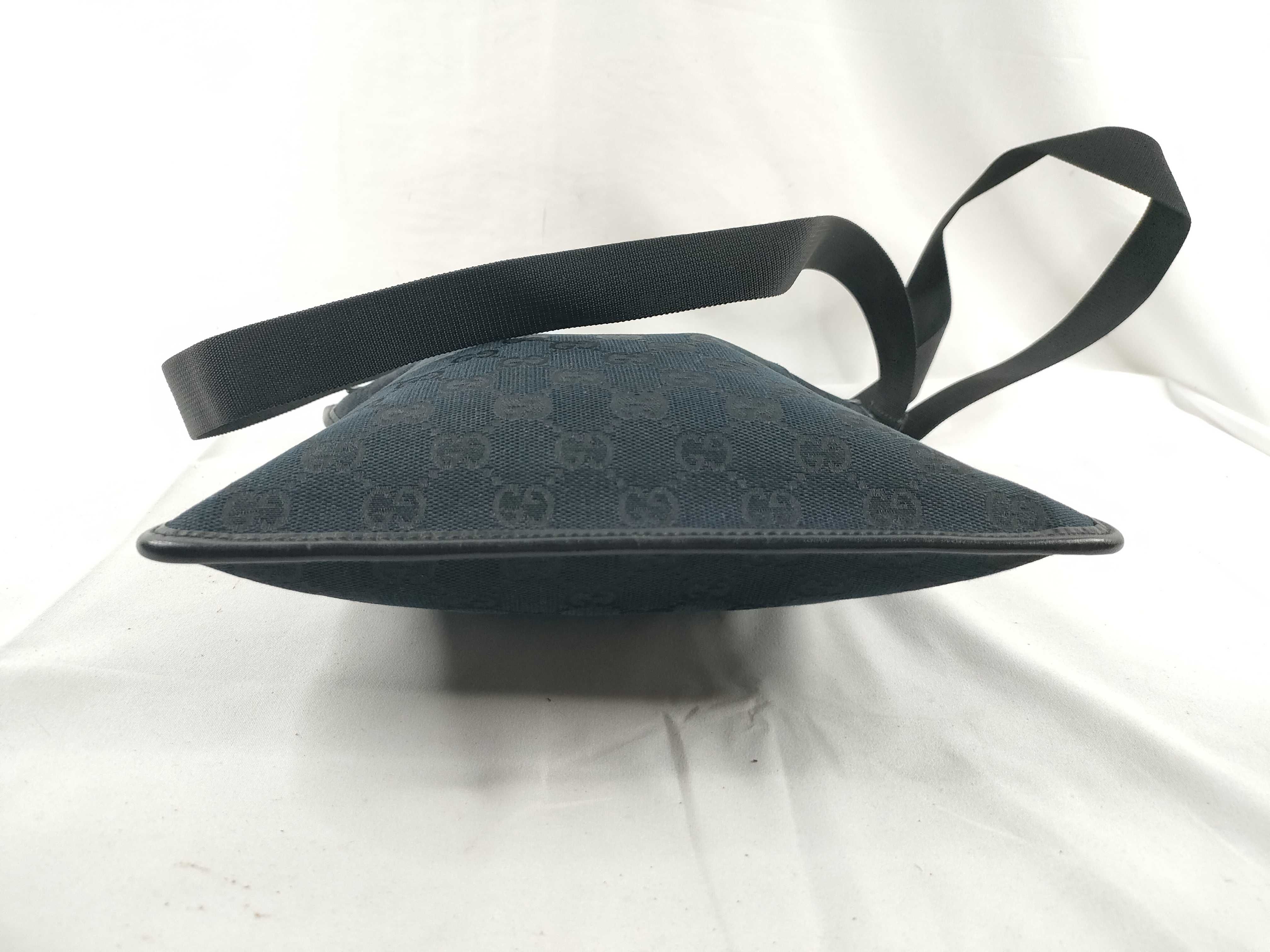 GG Canvas Shoulder Bag 0190343 — view 4