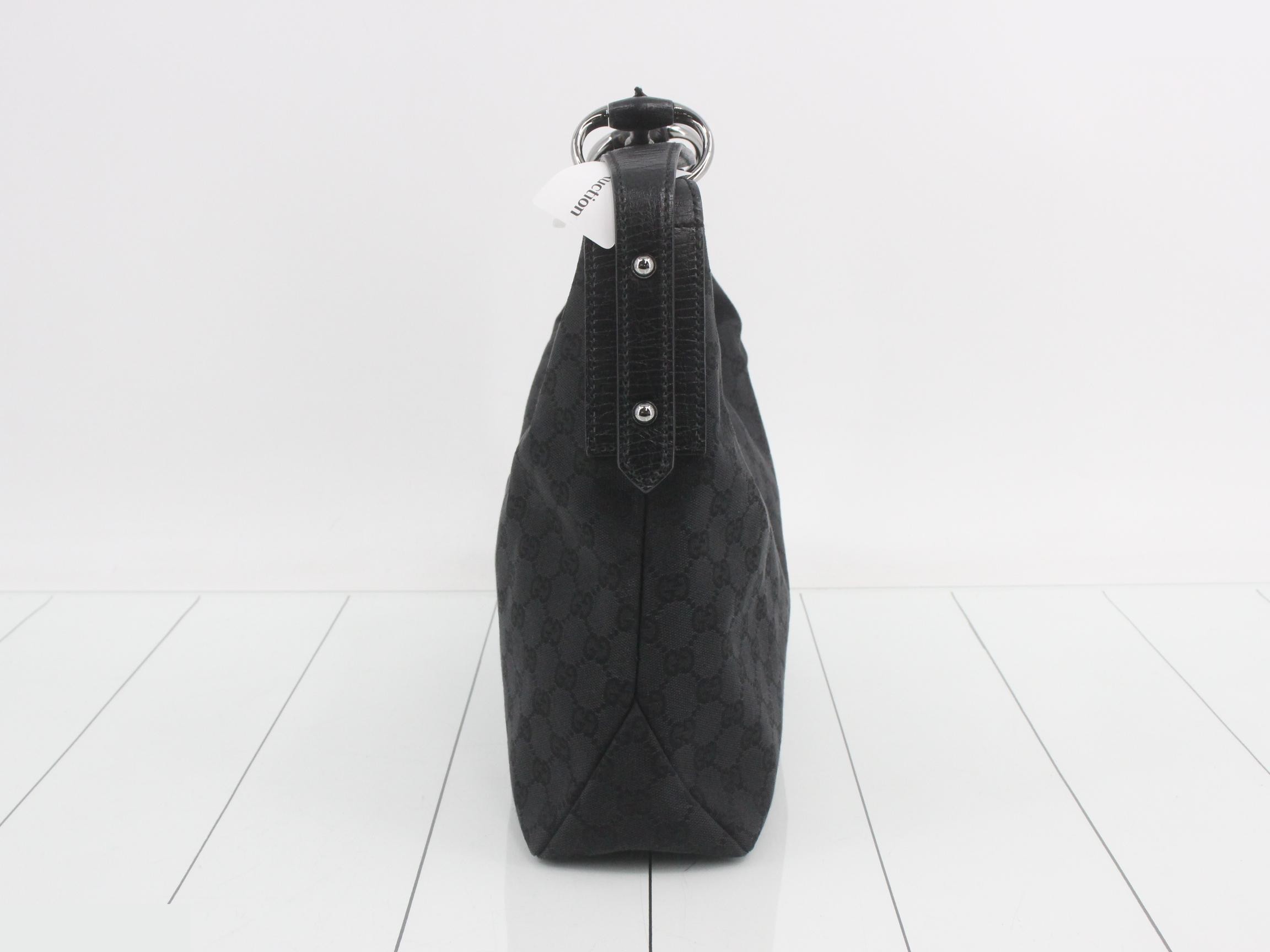 GG Canvas Horsebit Shoulder Bag — view 3