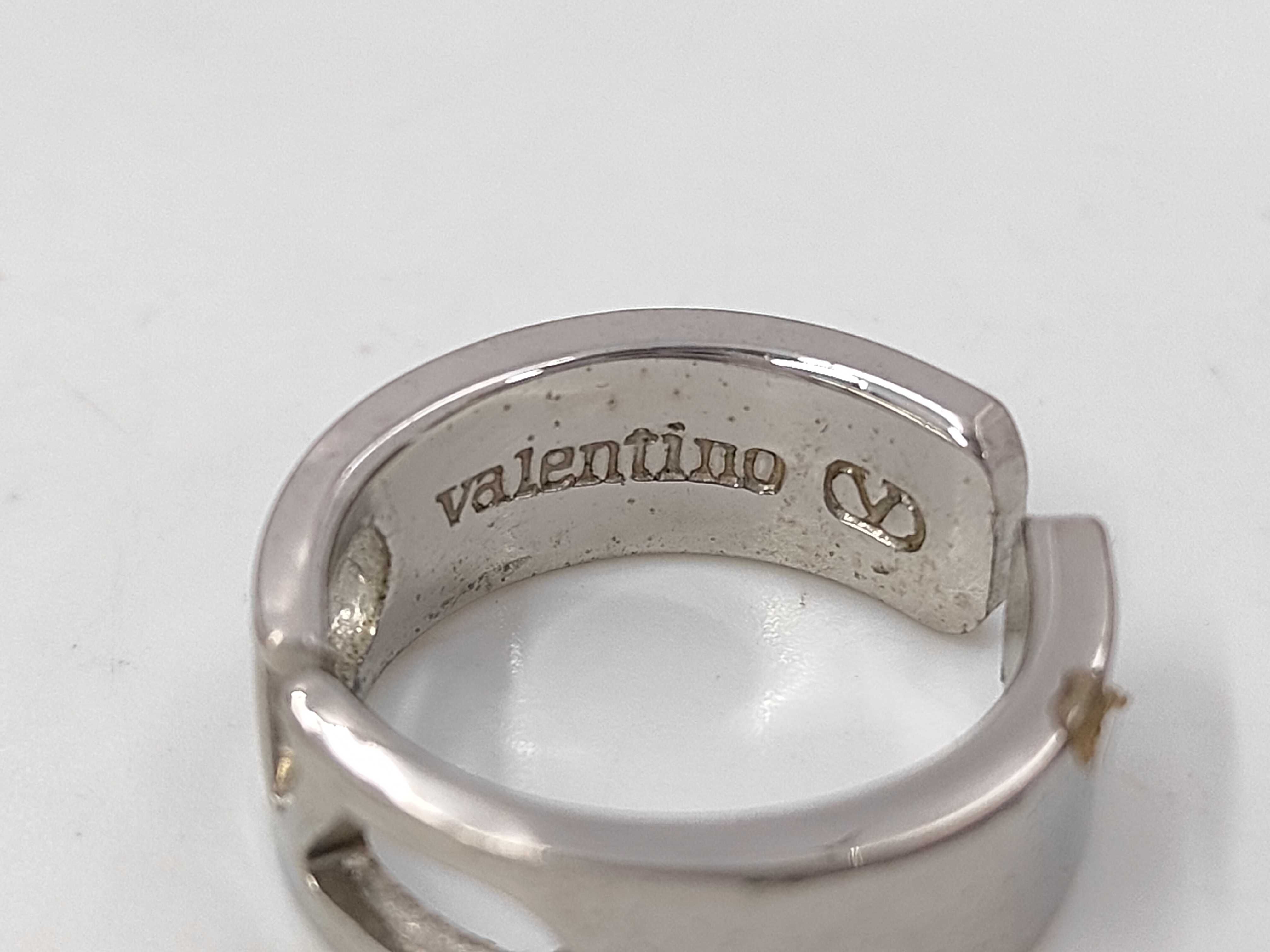 Ring — view 5