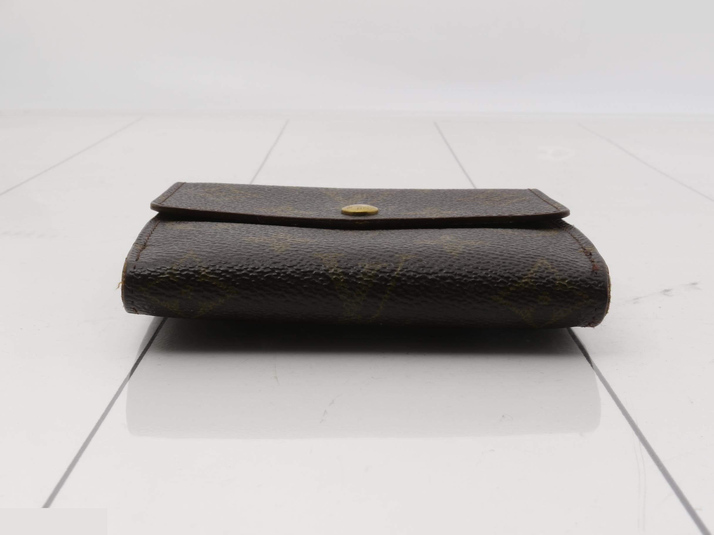 Portemonnaie Bifold Wallet with Double Snap Closure — view 3