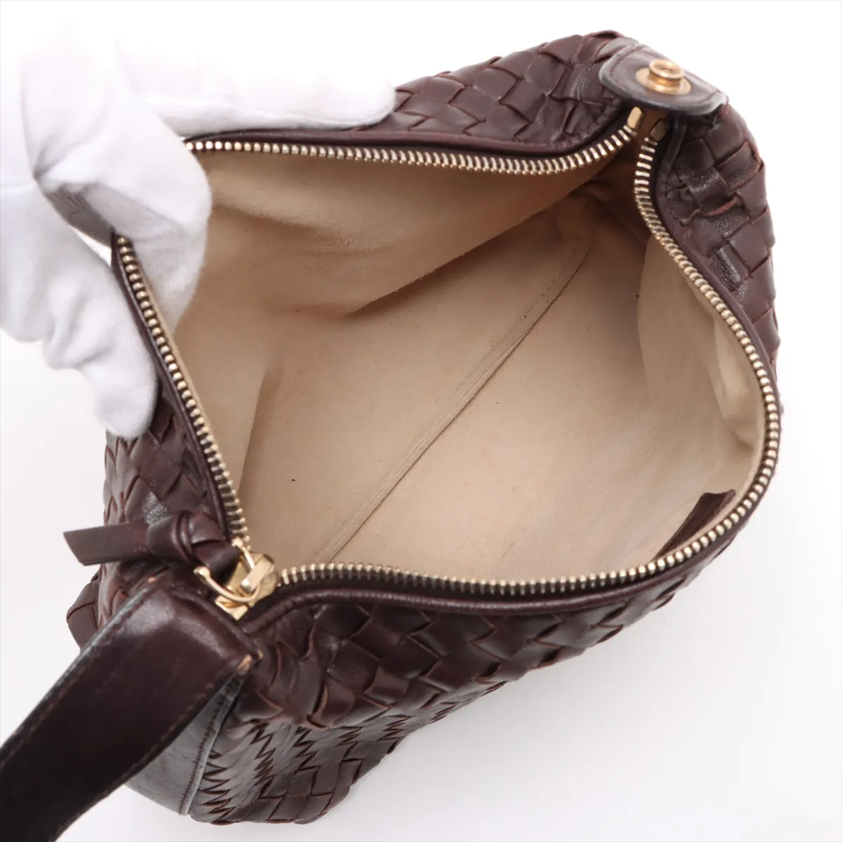 Intrecciato Leather Handbag Brown — view 8