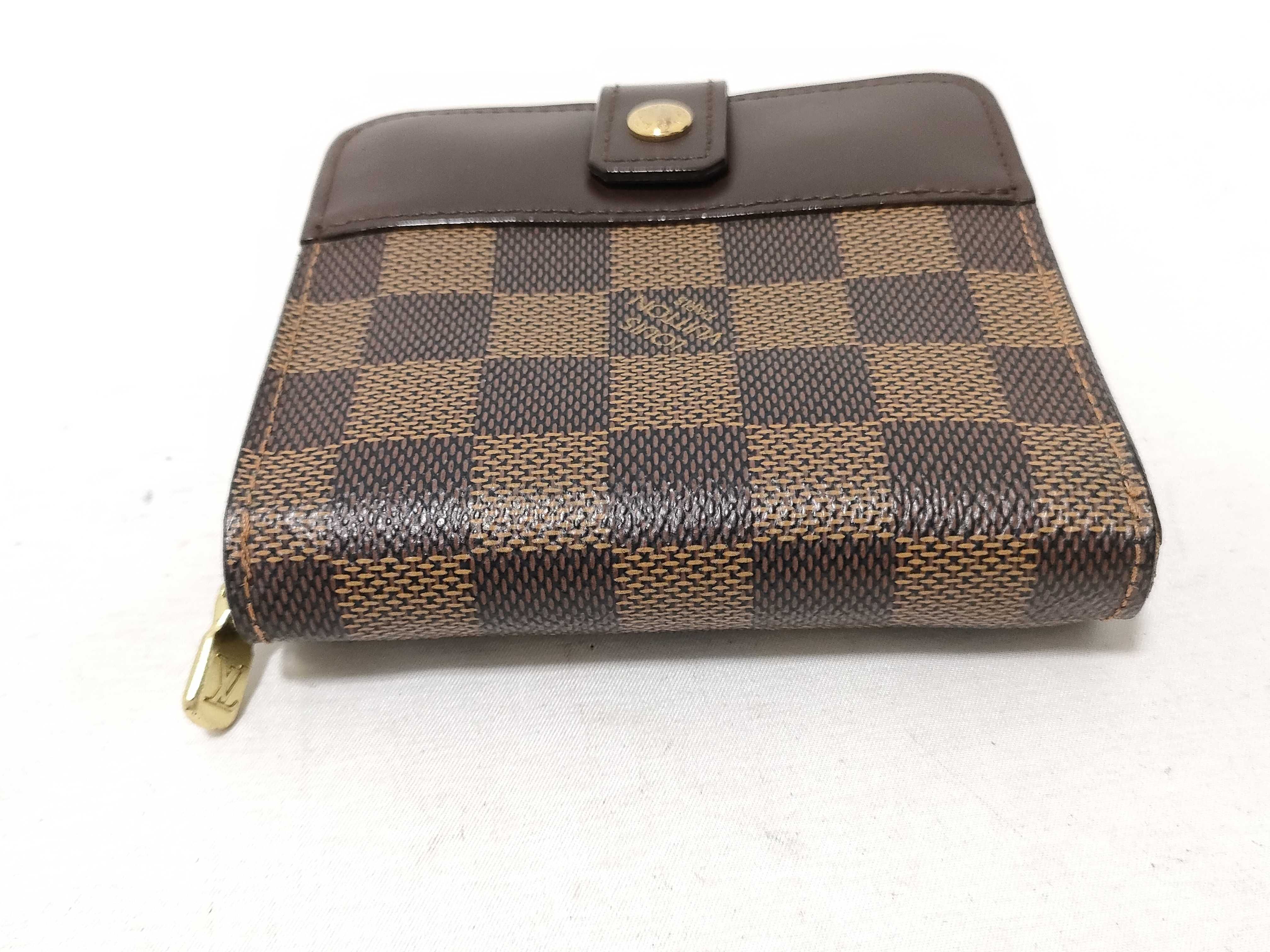 Damier N61668 Compact Zip Wallet (with slight warping) — view 3