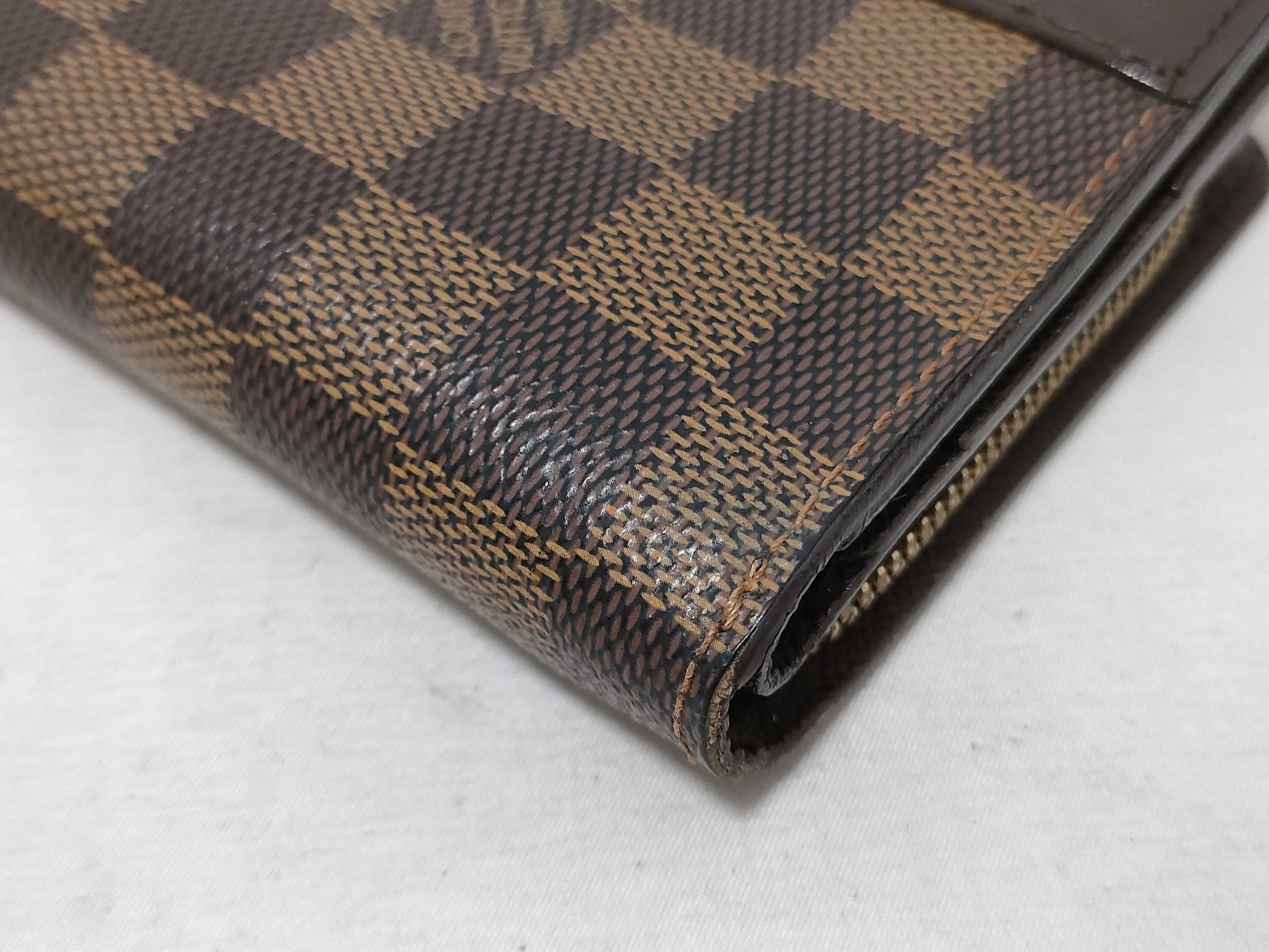 Damier N61668 Compact Zip Wallet (with slight warping) — view 4