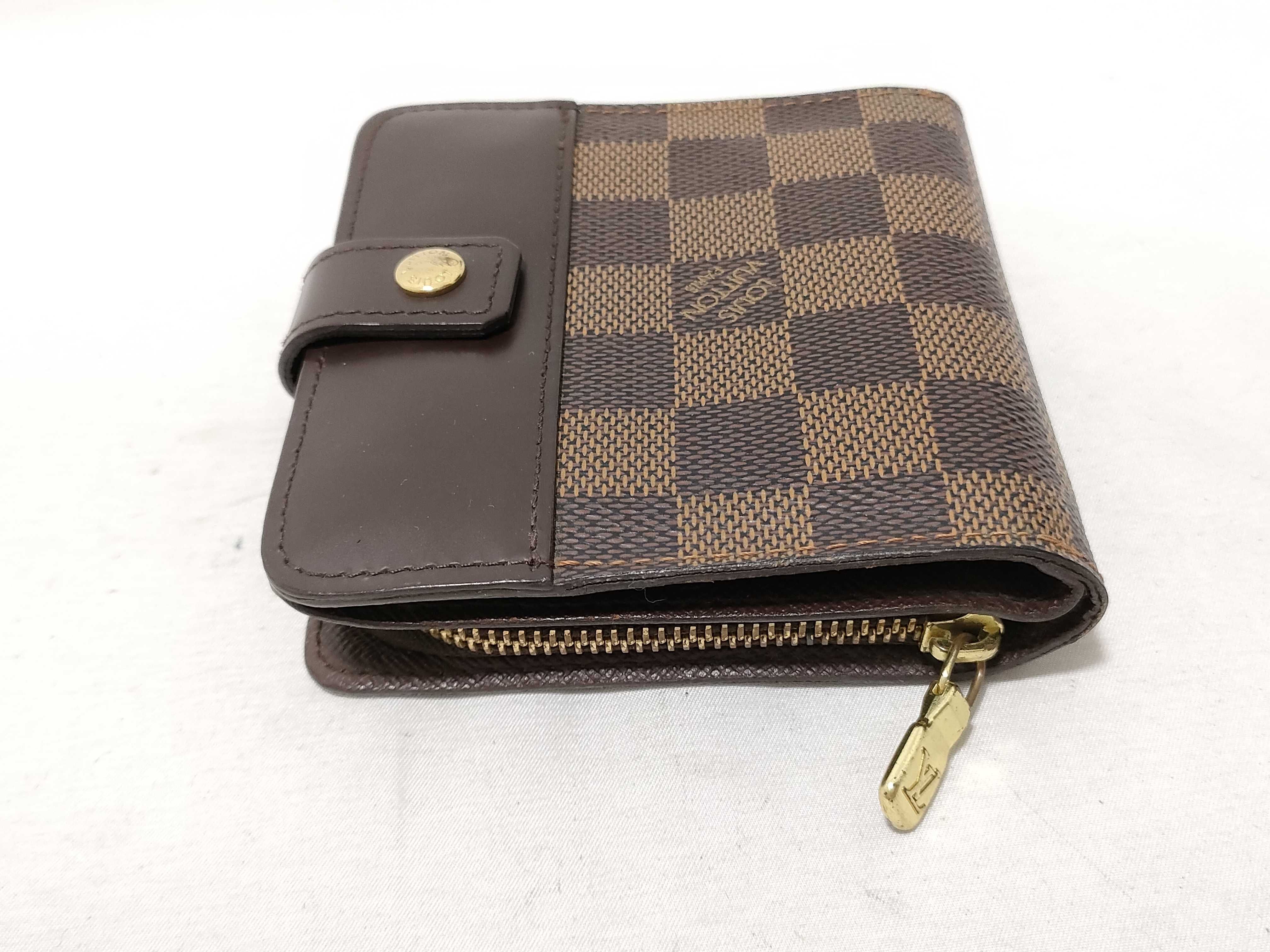Damier N61668 Compact Zip Wallet (with slight warping) — view 5