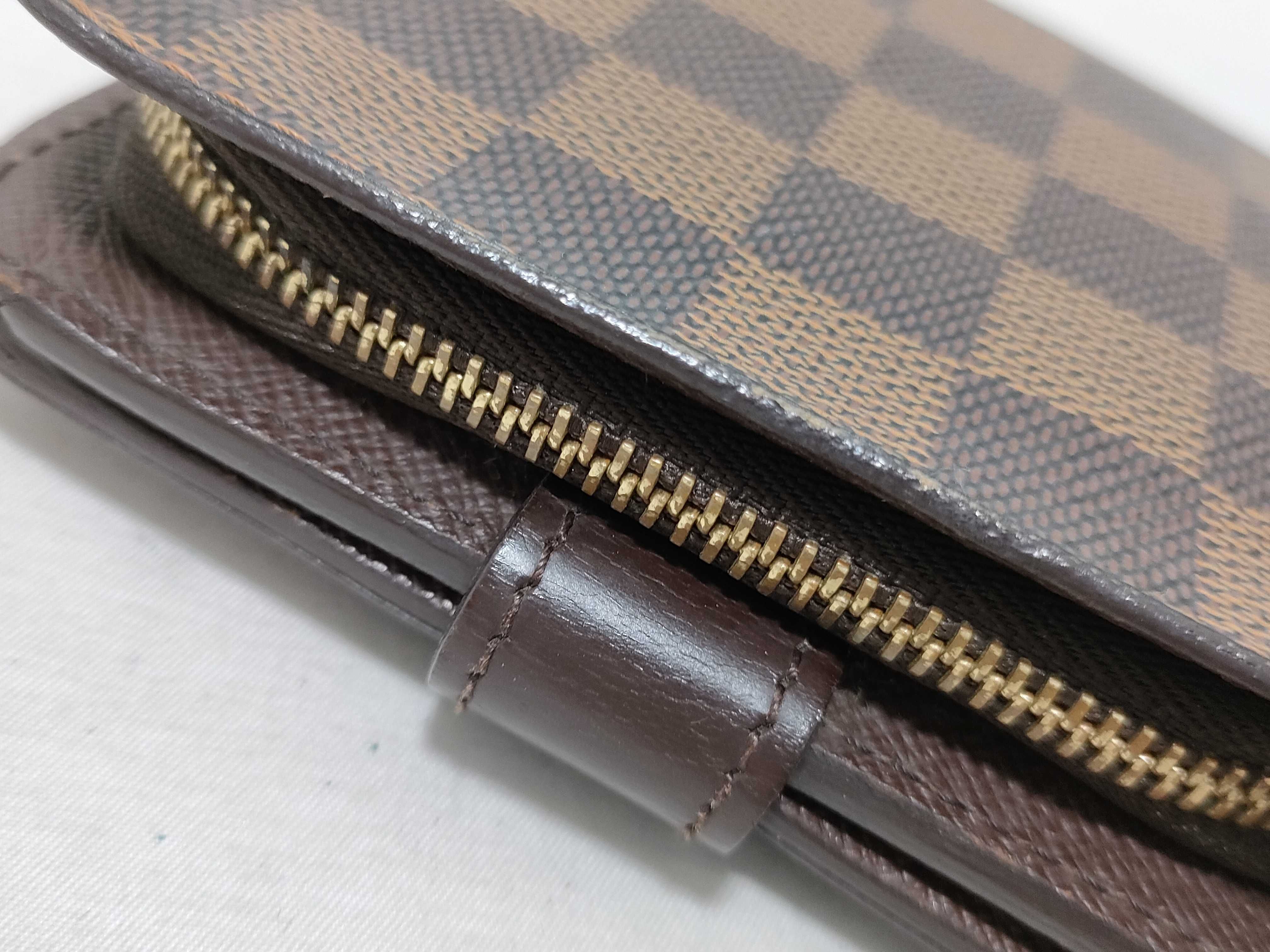 Damier N61668 Compact Zip Wallet (with slight warping) — view 9
