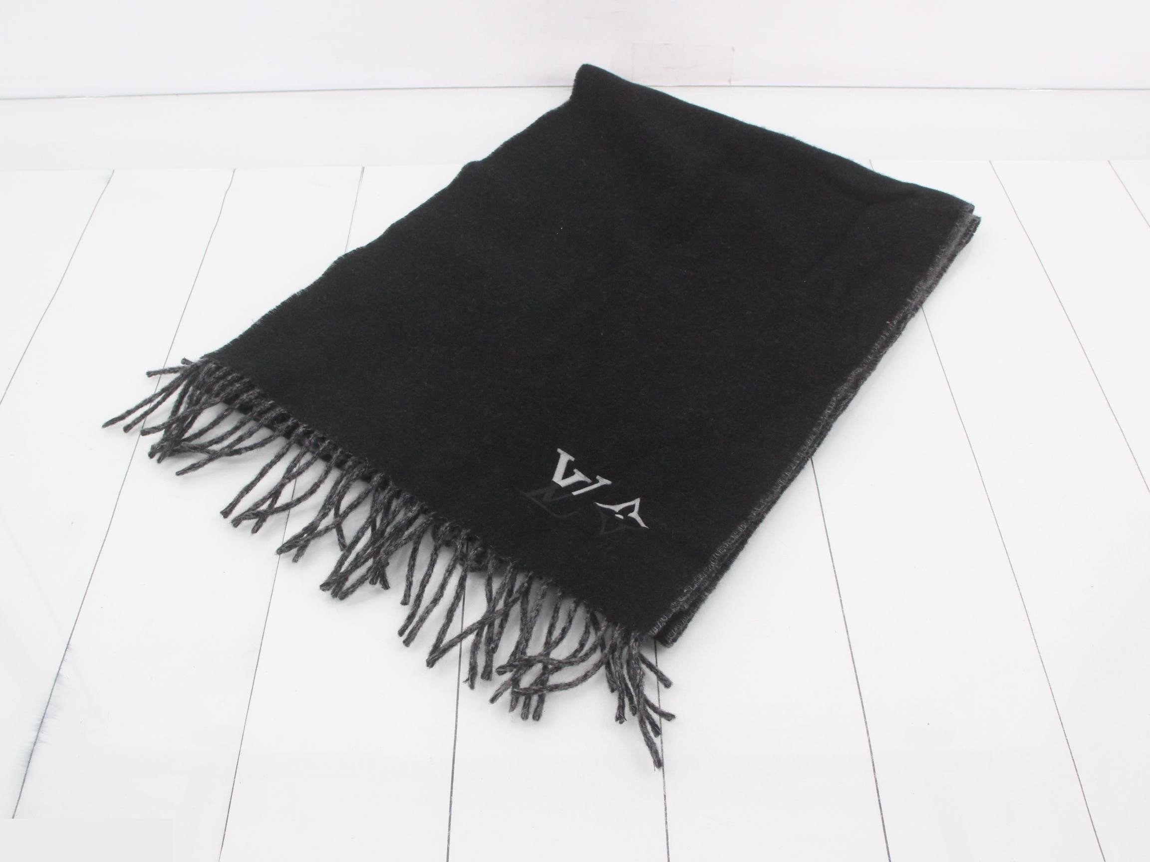 Reversible scarf, black + gray, 100% cashmere