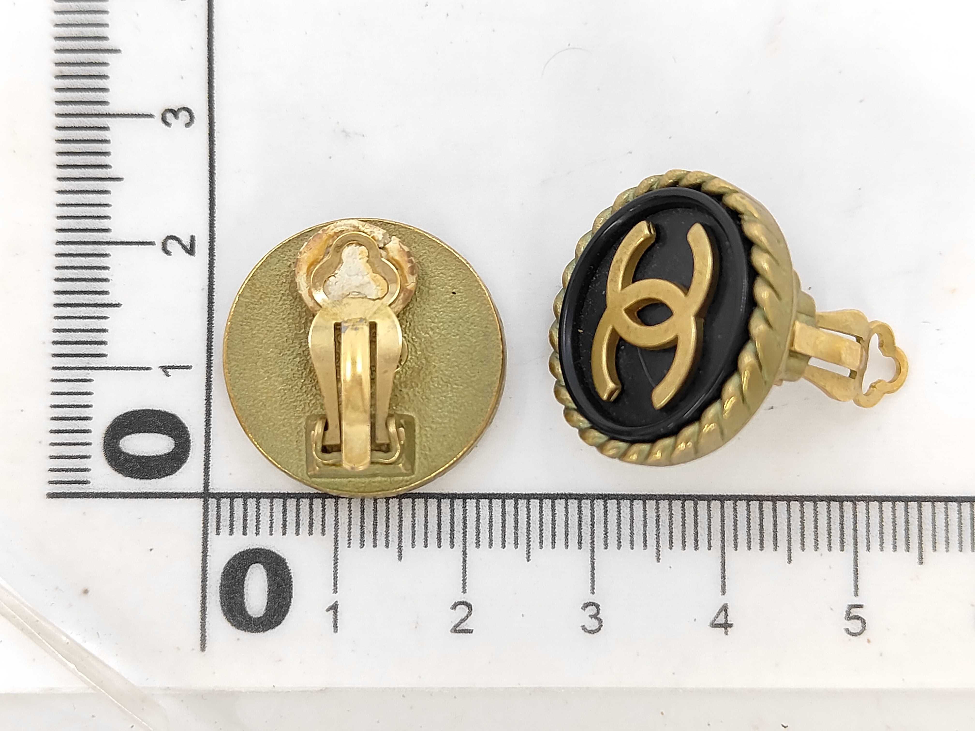 Coco Black x Gold (YG) Earrings — view 5