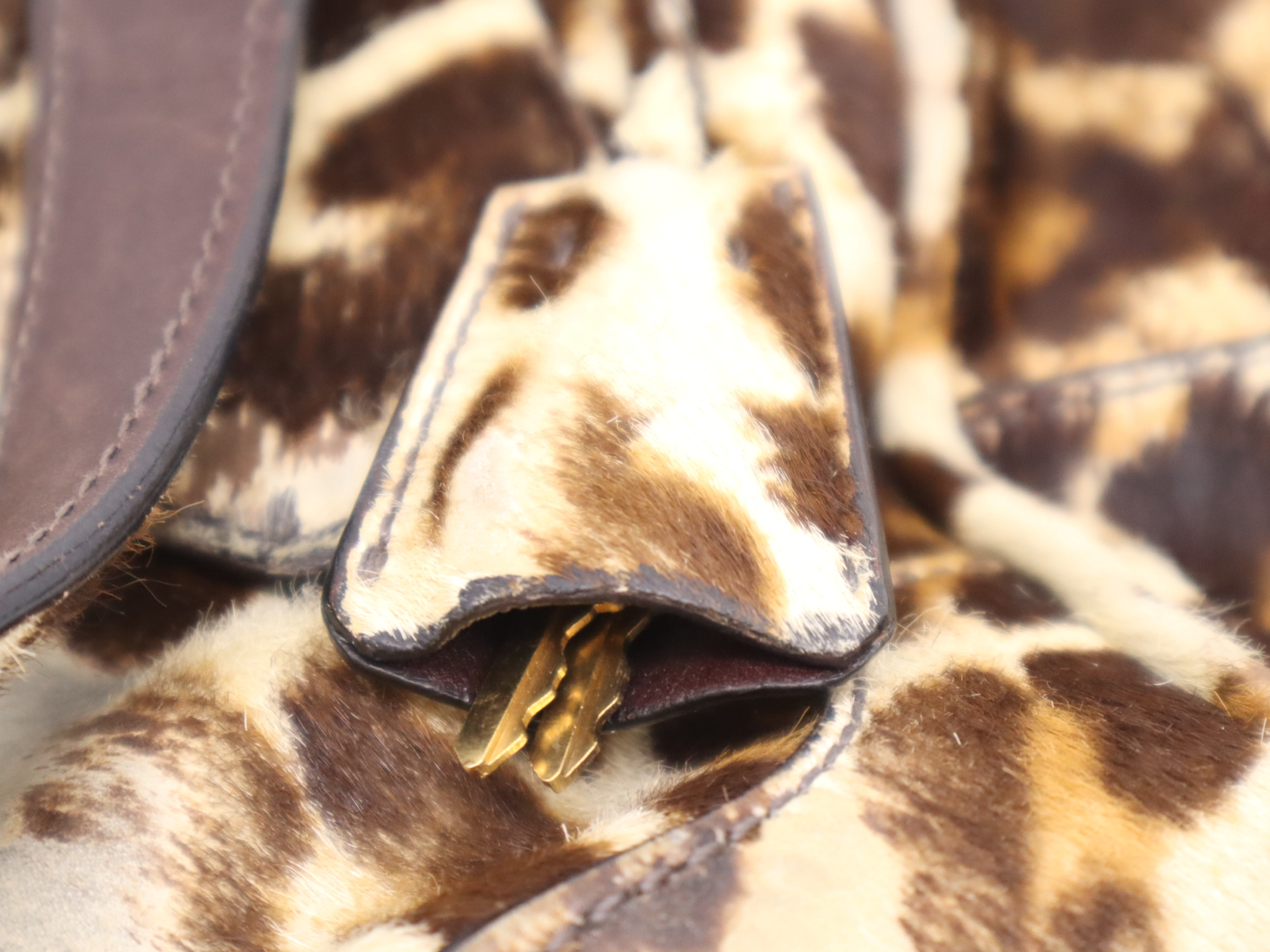 Harako leopard pattern handbag Brown GD metal fittings Handbag with 2 keys, crochet and card — view 13