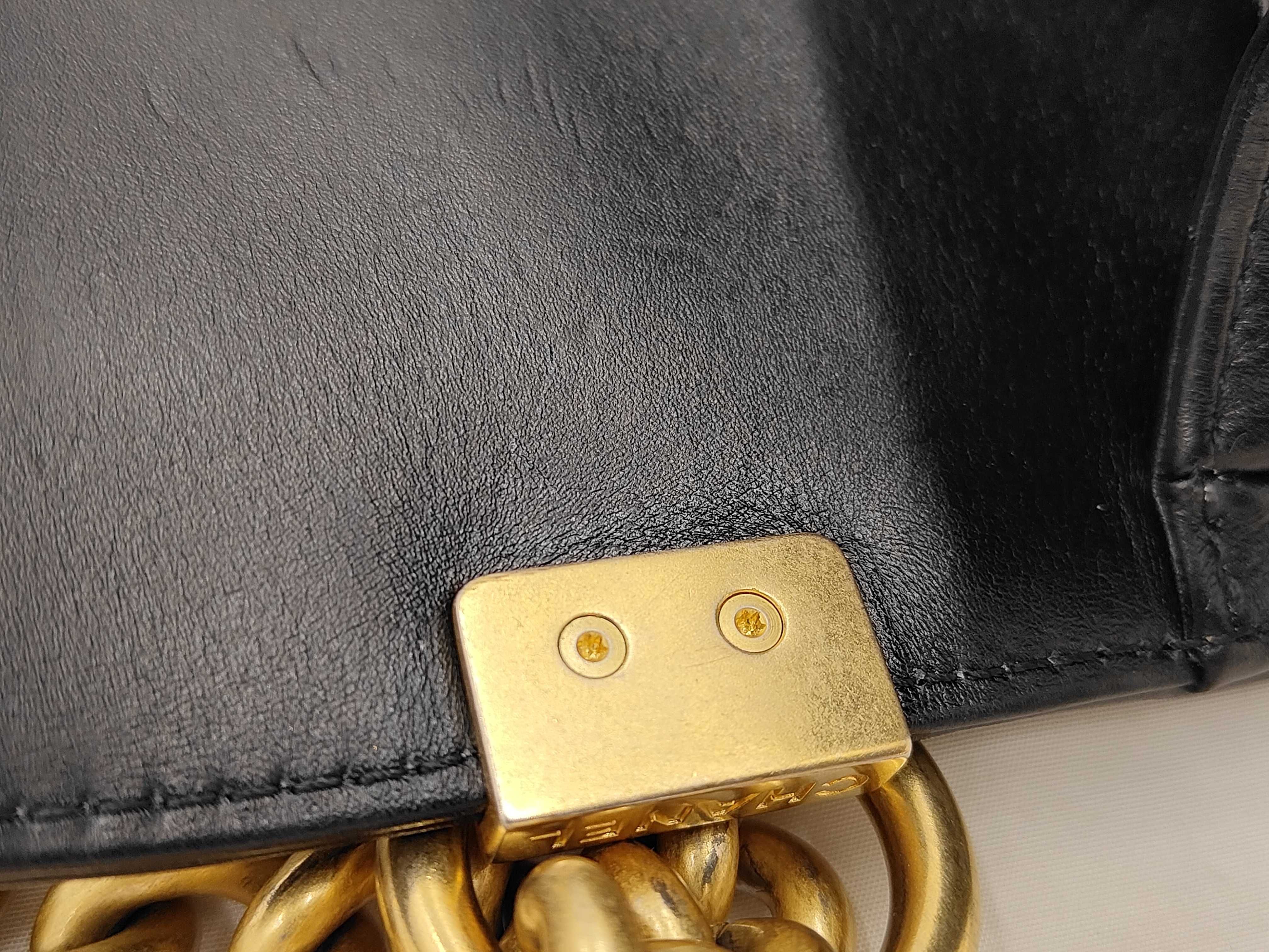 Boy Chanel 18 Calf Black Chain Shoulder Bag — view 11