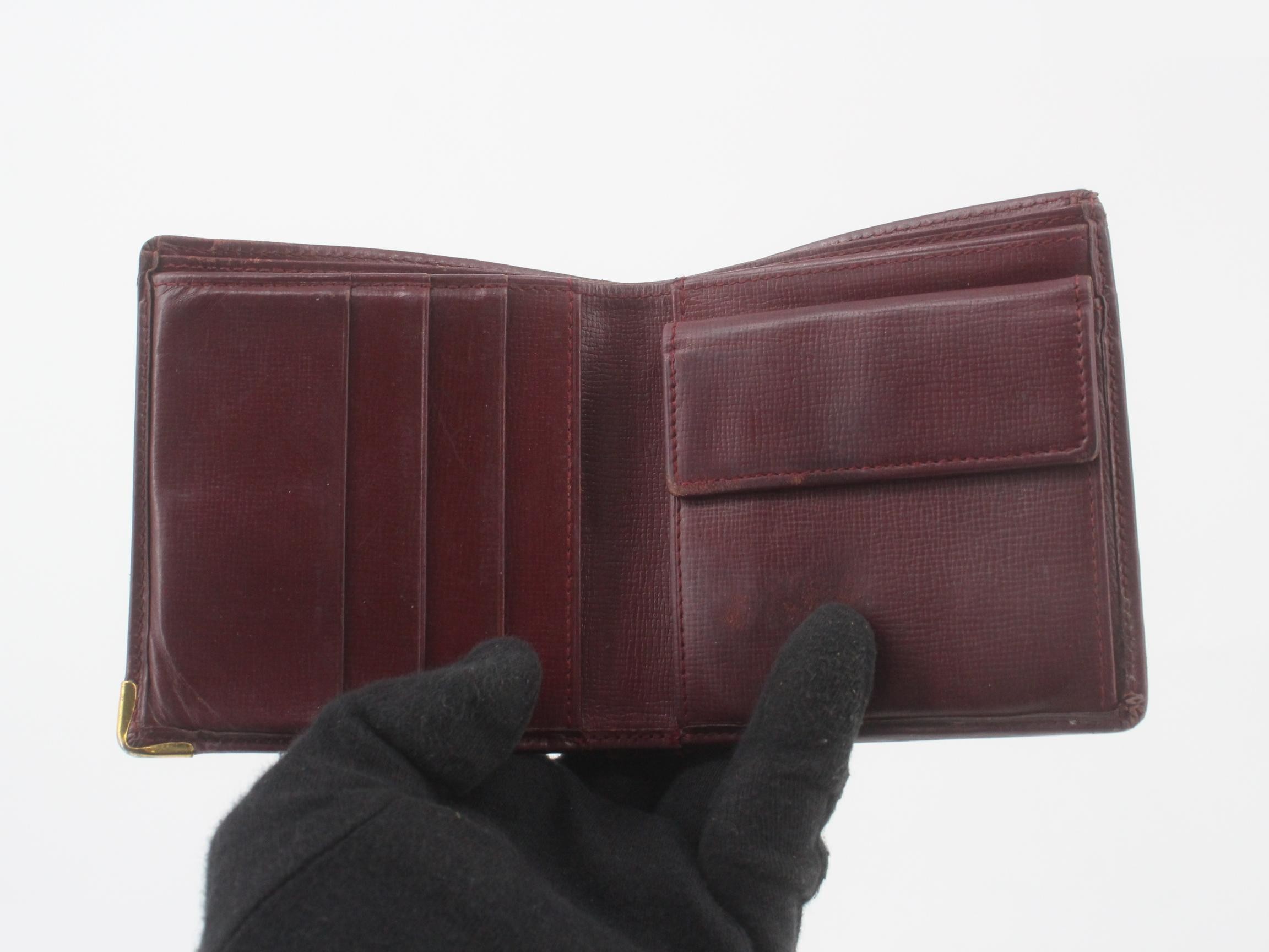 Other lines: Bags and Wallets — view 4