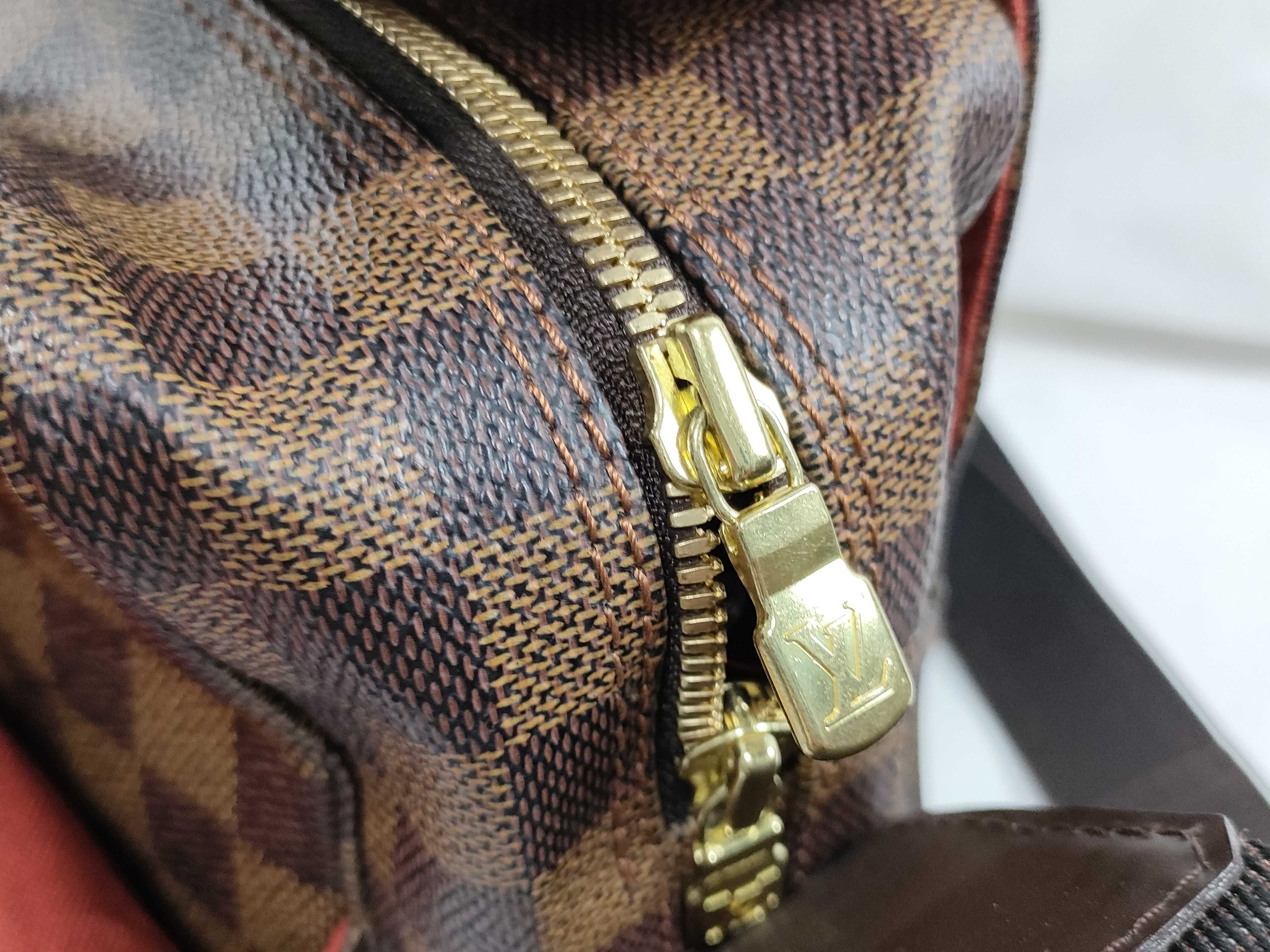 Damier Naviglio Shoulder Bag — view 9