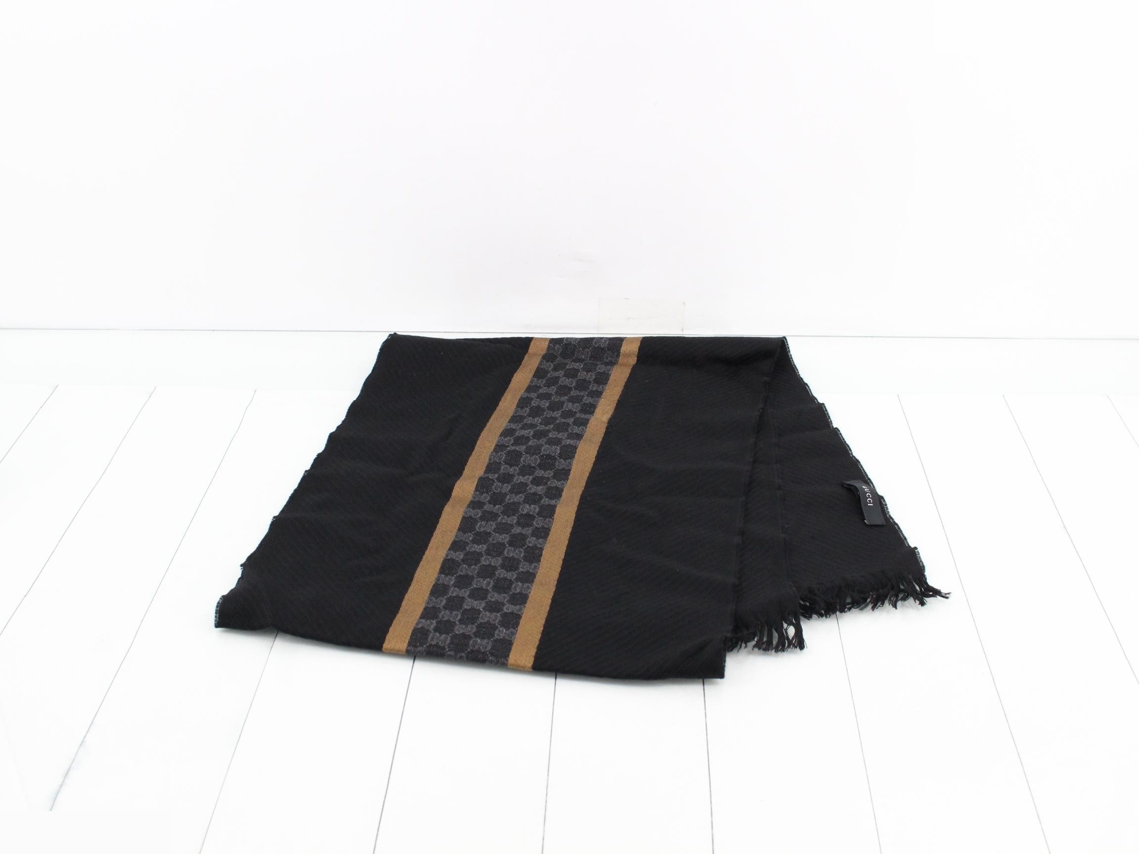 Tags and box included. Gucci GG scarf. — view 3