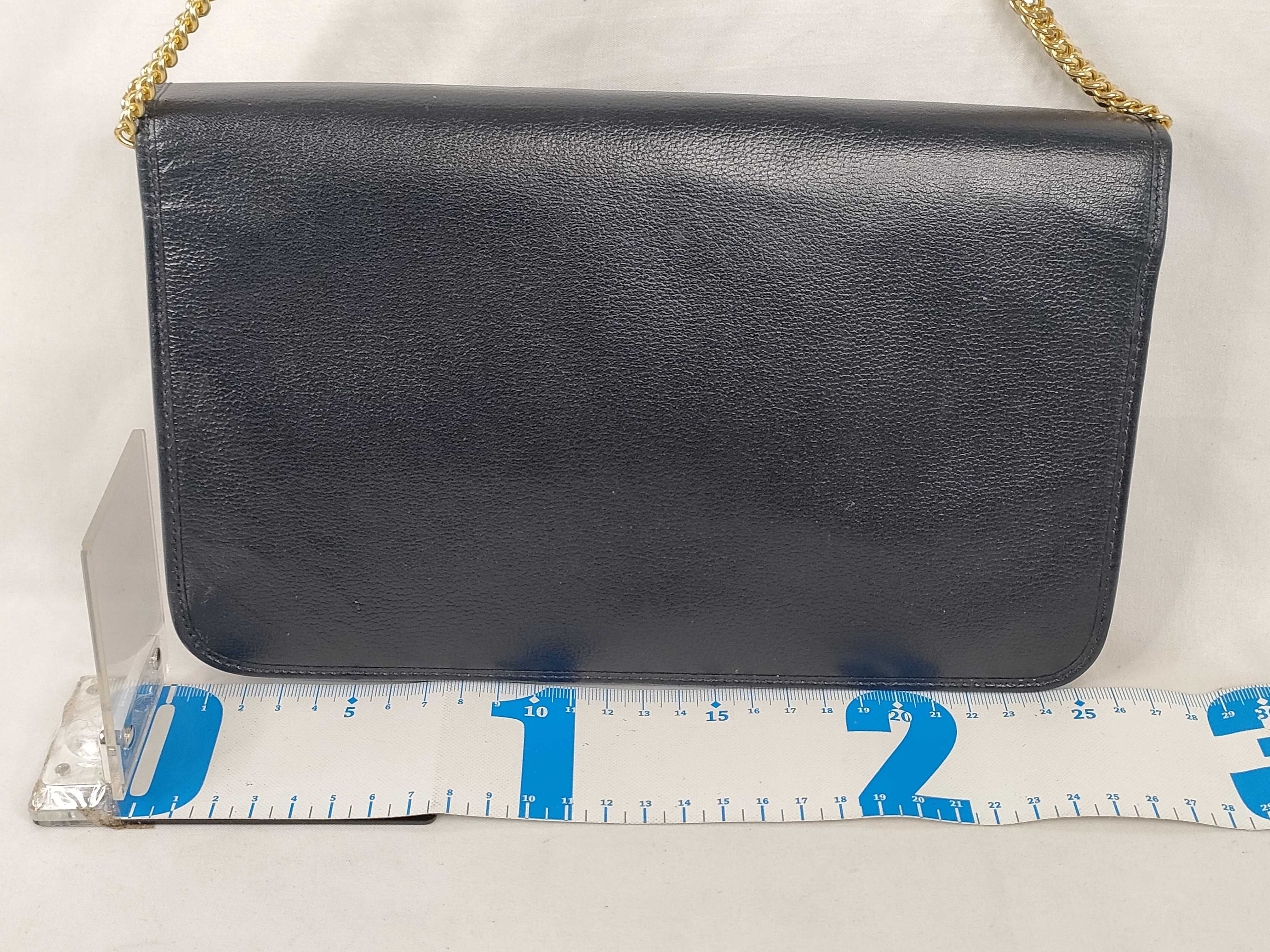 Chain Shoulder Bag Leather — view 2