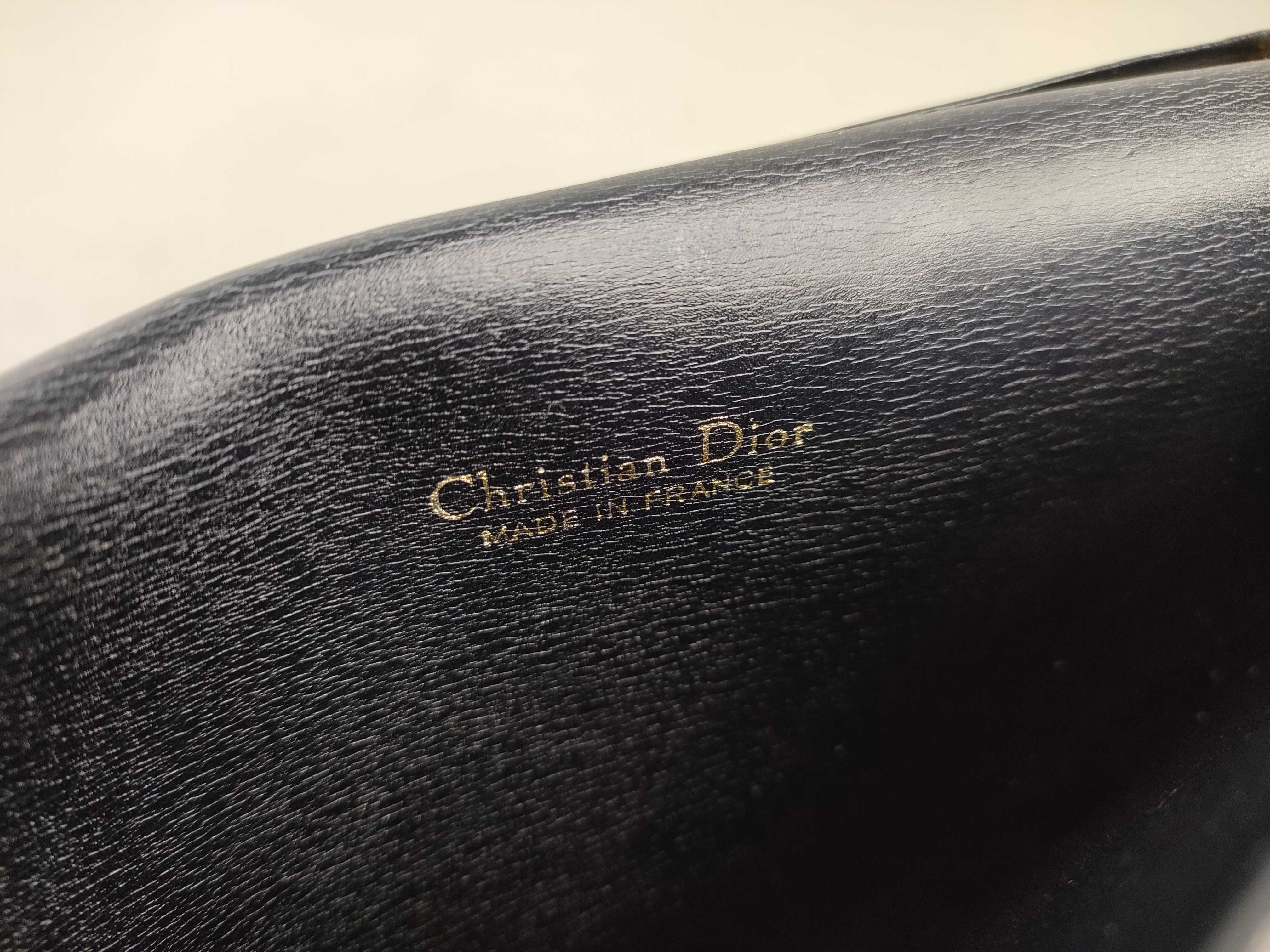 Chain Shoulder Bag Leather — view 12