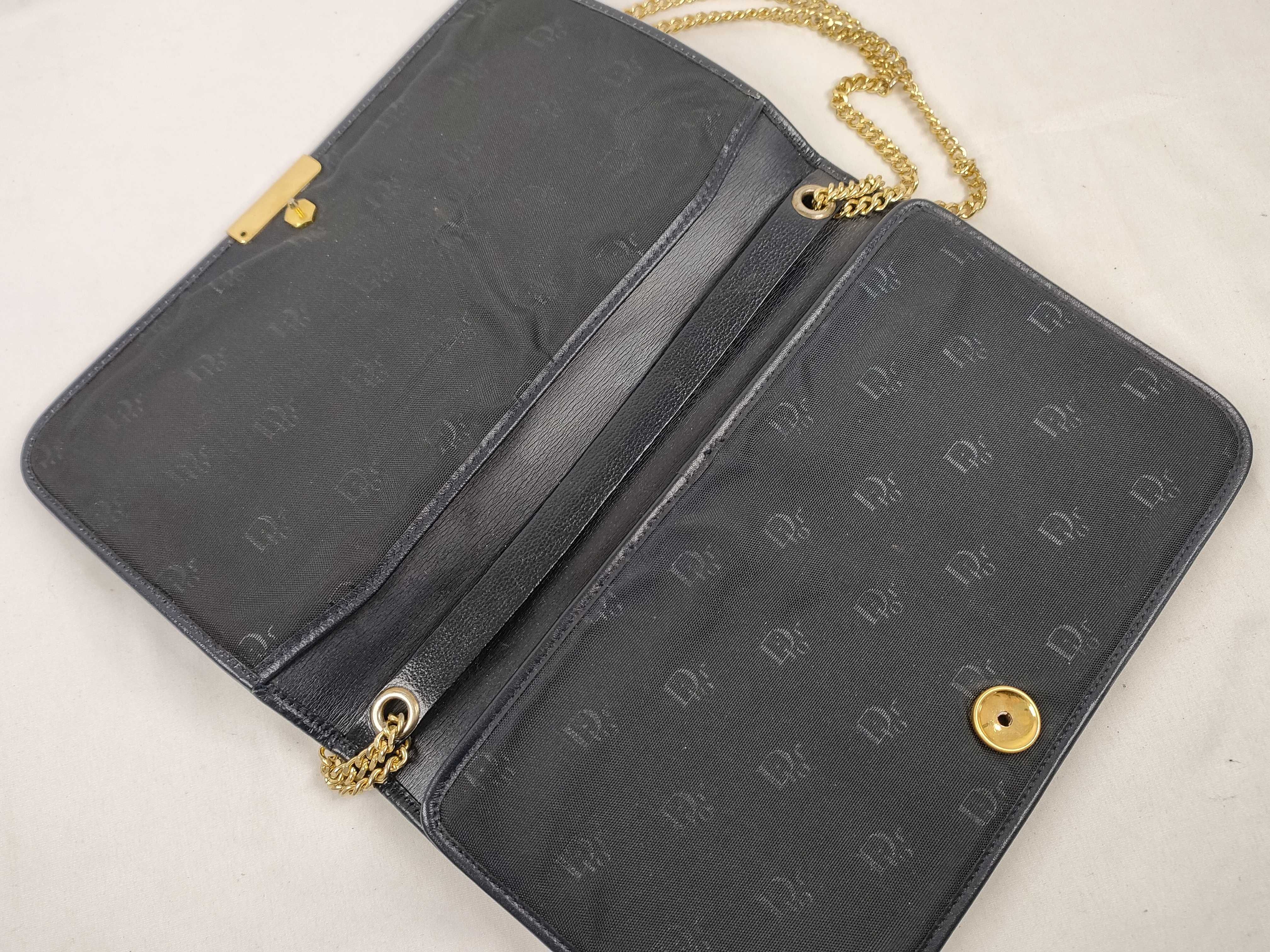Chain Shoulder Bag Leather — view 8