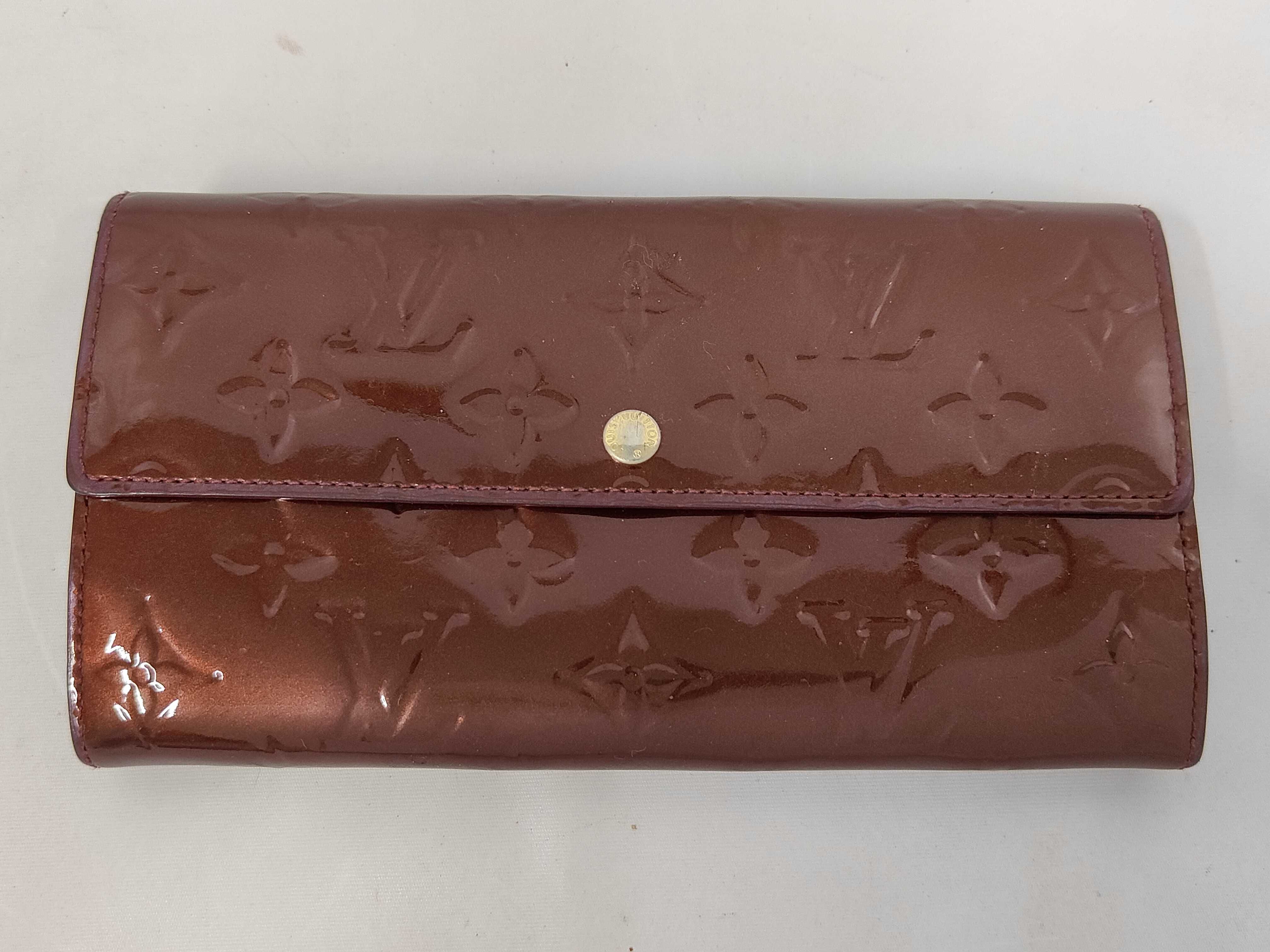 Vernis / Vernis / Portefeuille Sarah / M93524 / TS1151 / Long Wallet / Enamel Wallet