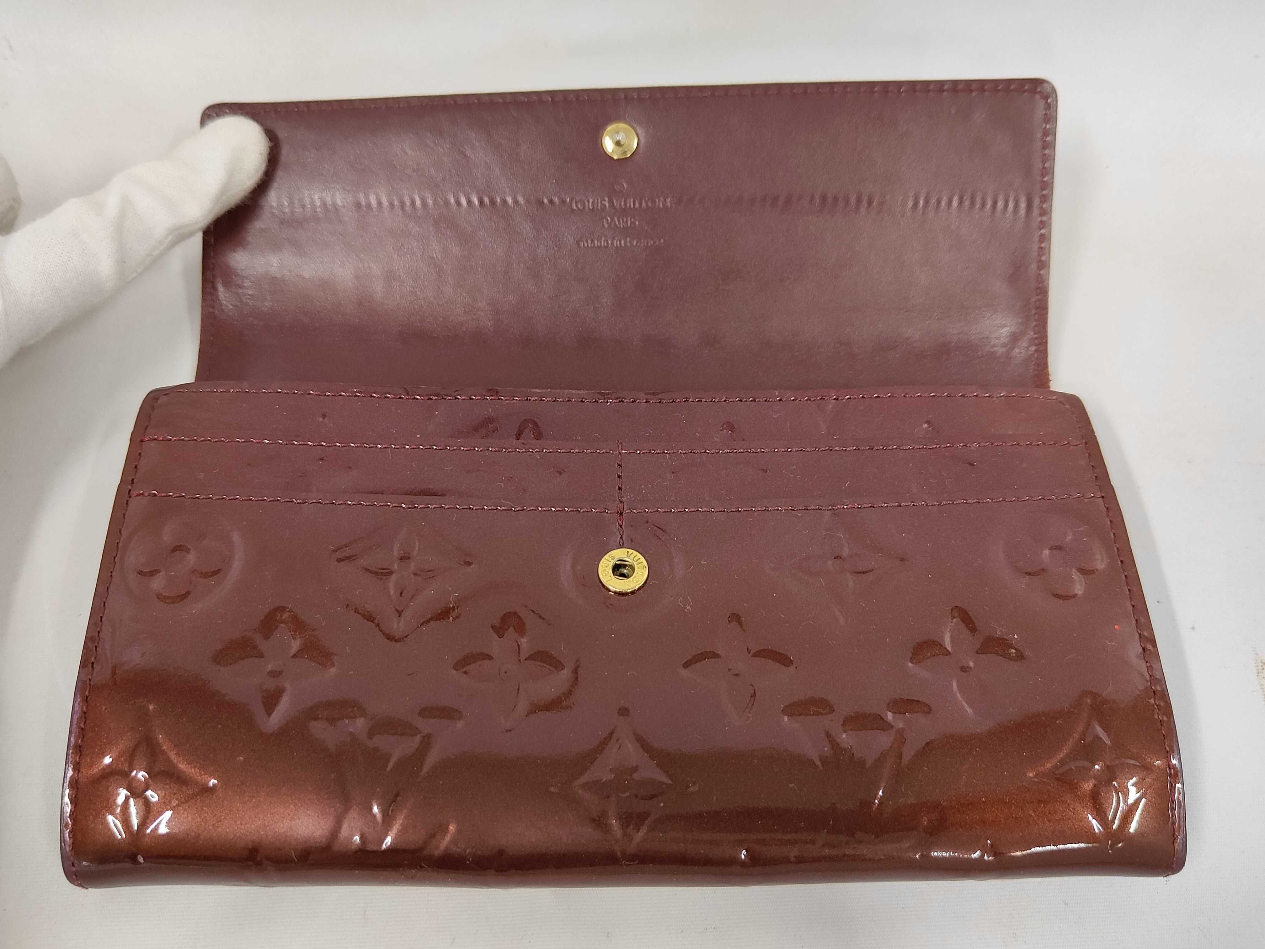 Vernis / Vernis / Portefeuille Sarah / M93524 / TS1151 / Long Wallet / Enamel Wallet — view 6