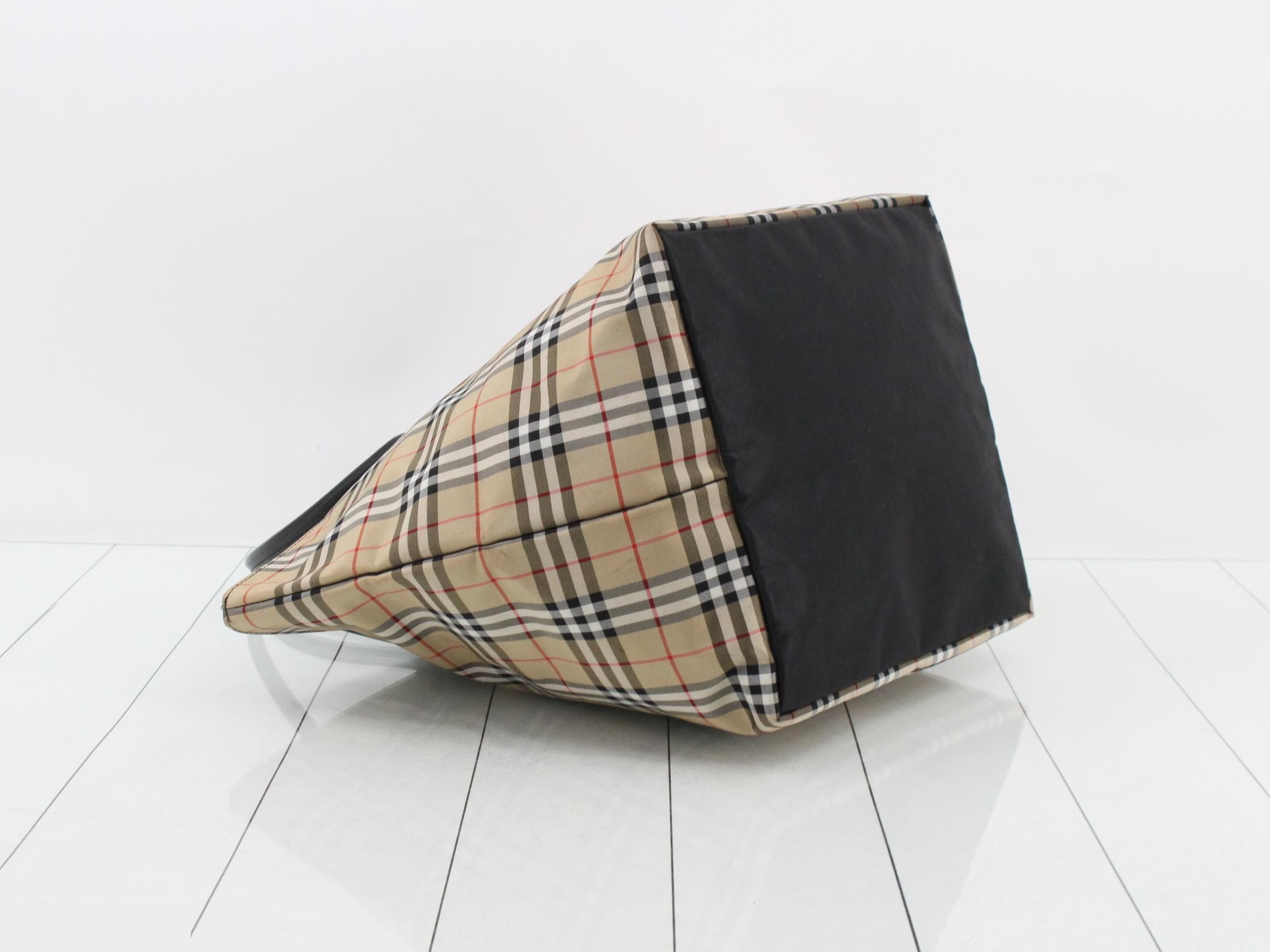 Blue Label Tote Bag (Checkered) — view 5