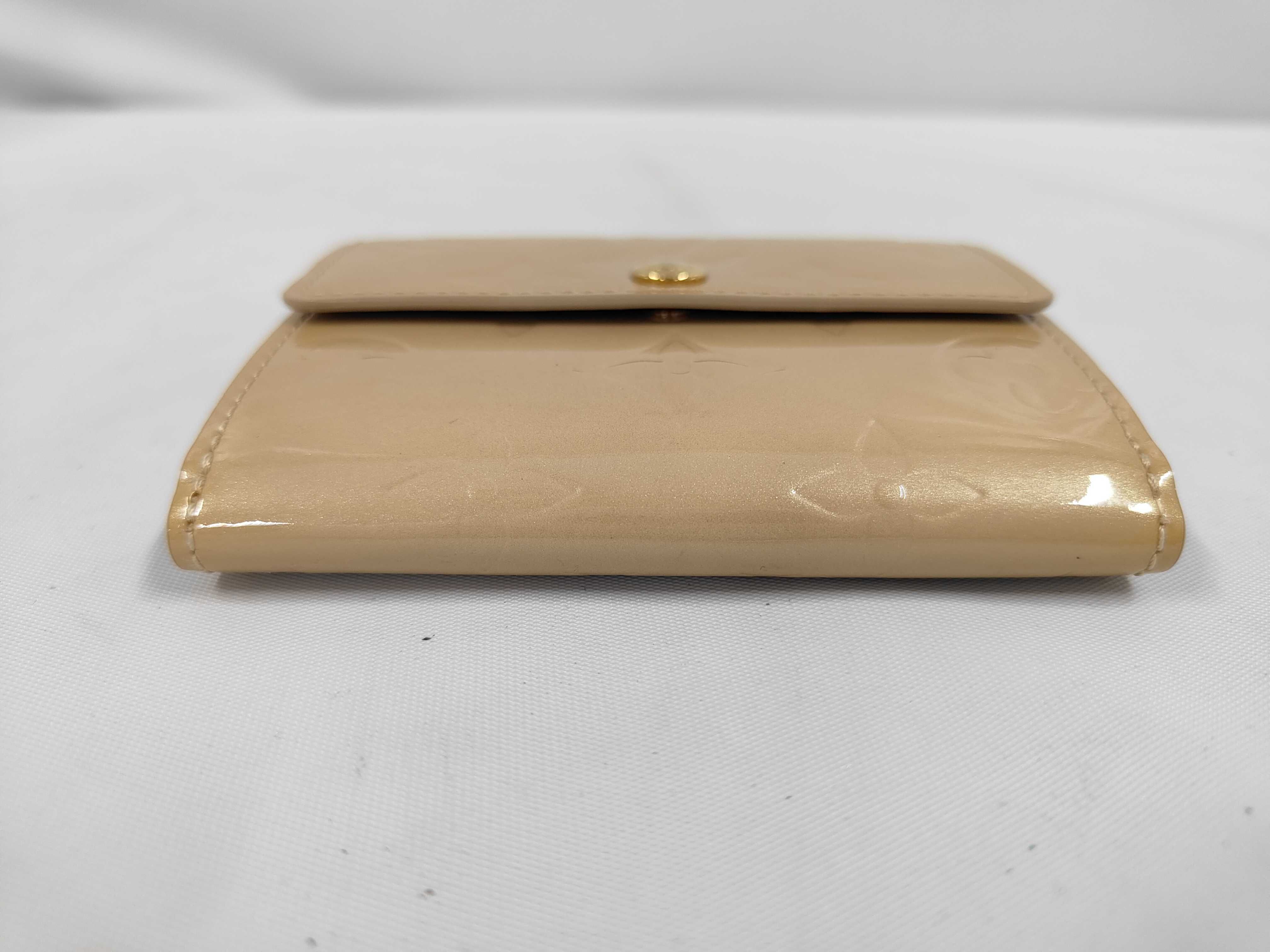 Vernis Coin Case — view 3