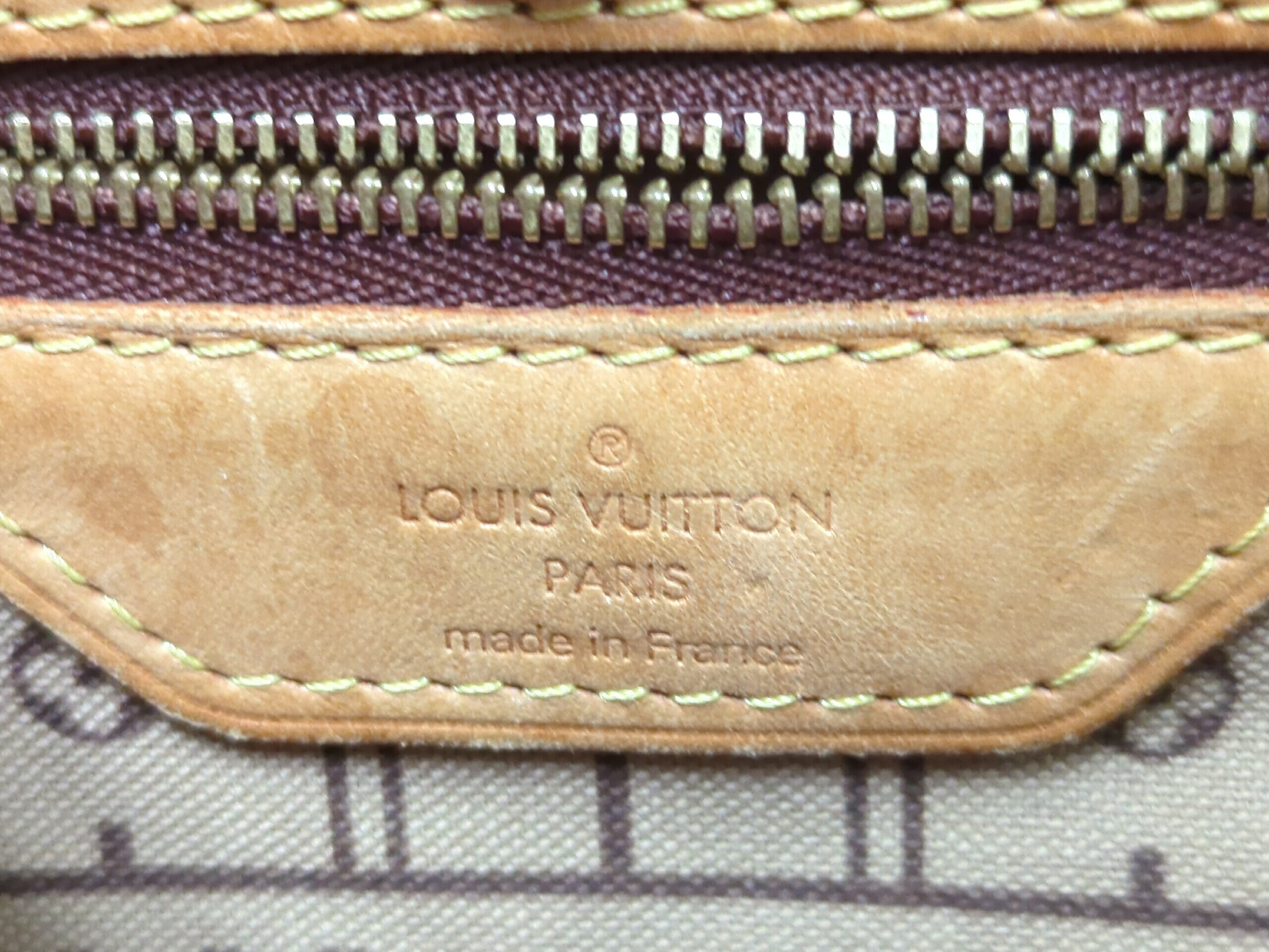 M40155 Monogram Neverfull PM Tote Bag — view 11