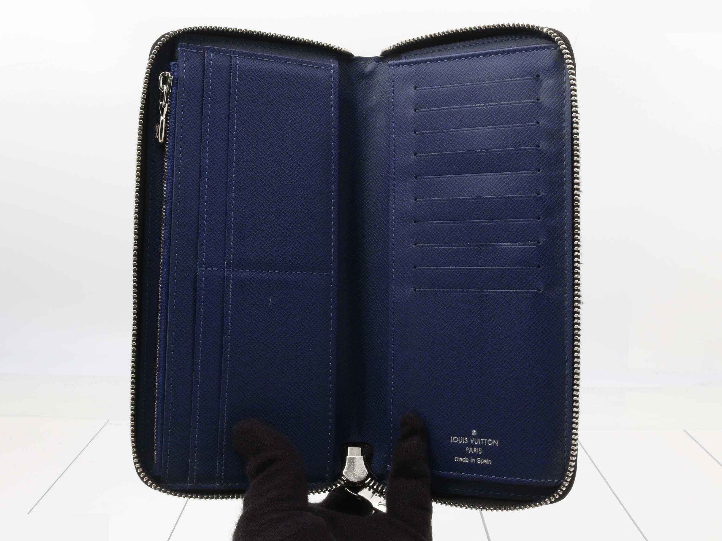 Taigarama Zippy Wallet Vertical — view 4