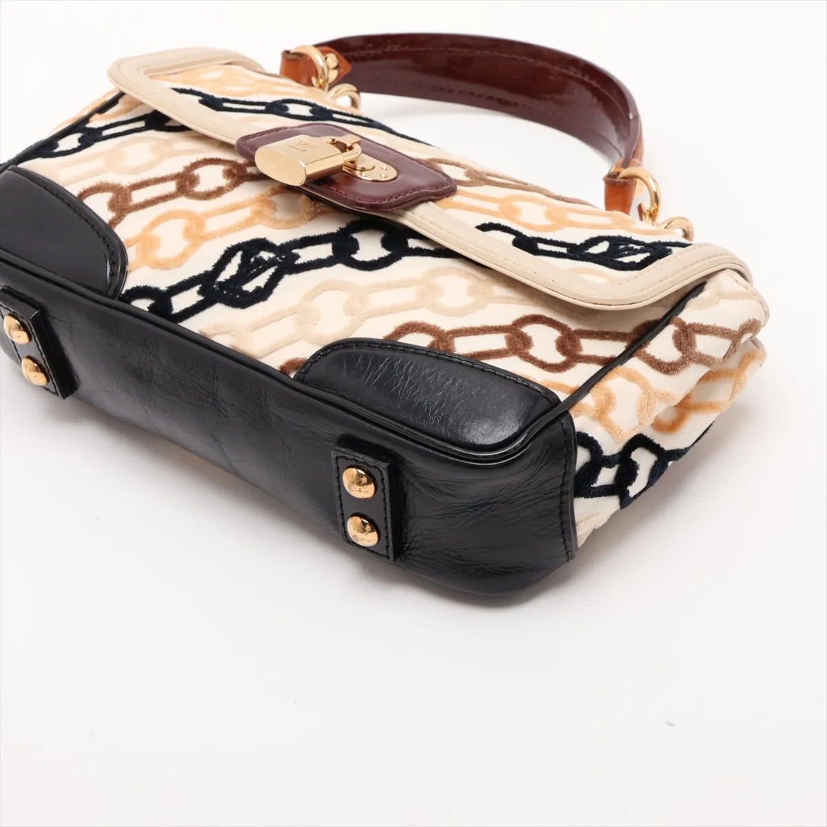 Monogram Charm Pochette Lover M95194 BA0046 Beige x Black — view 3
