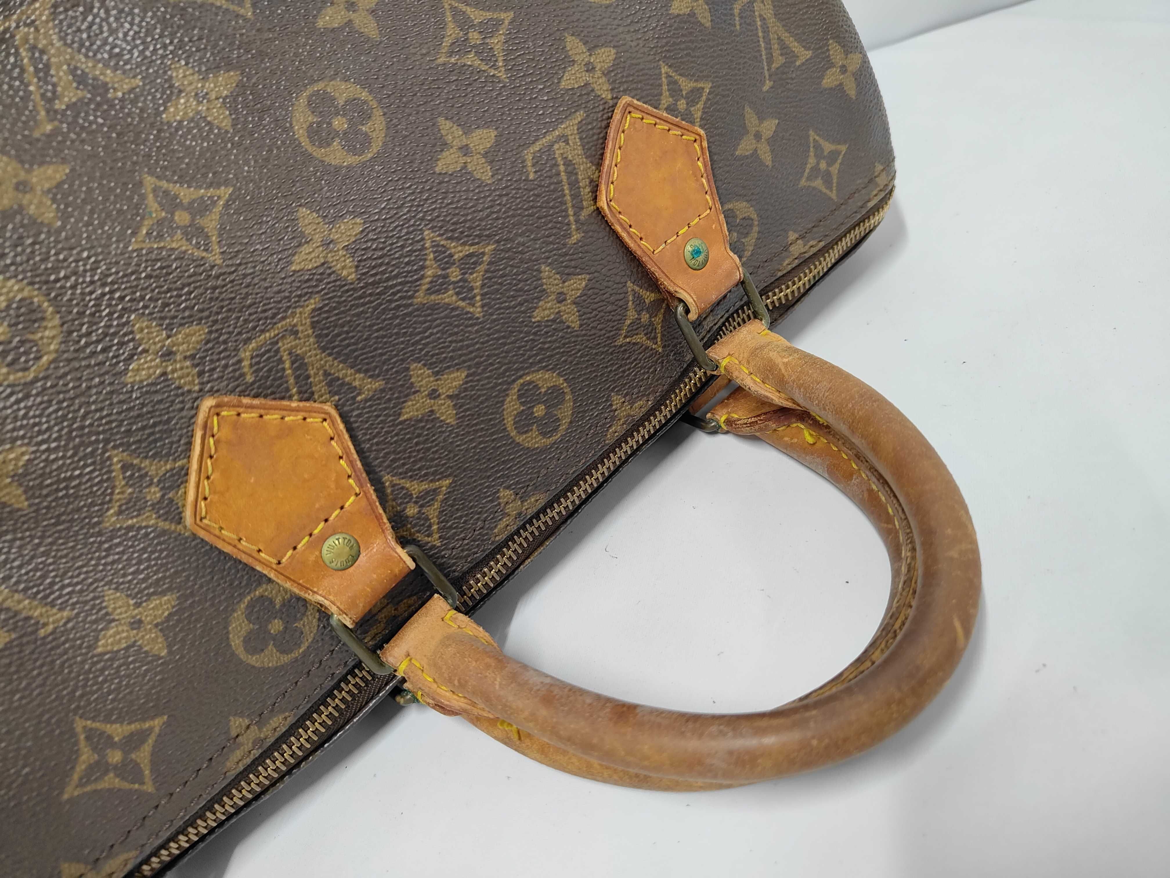 LV Speedy Bag — view 5