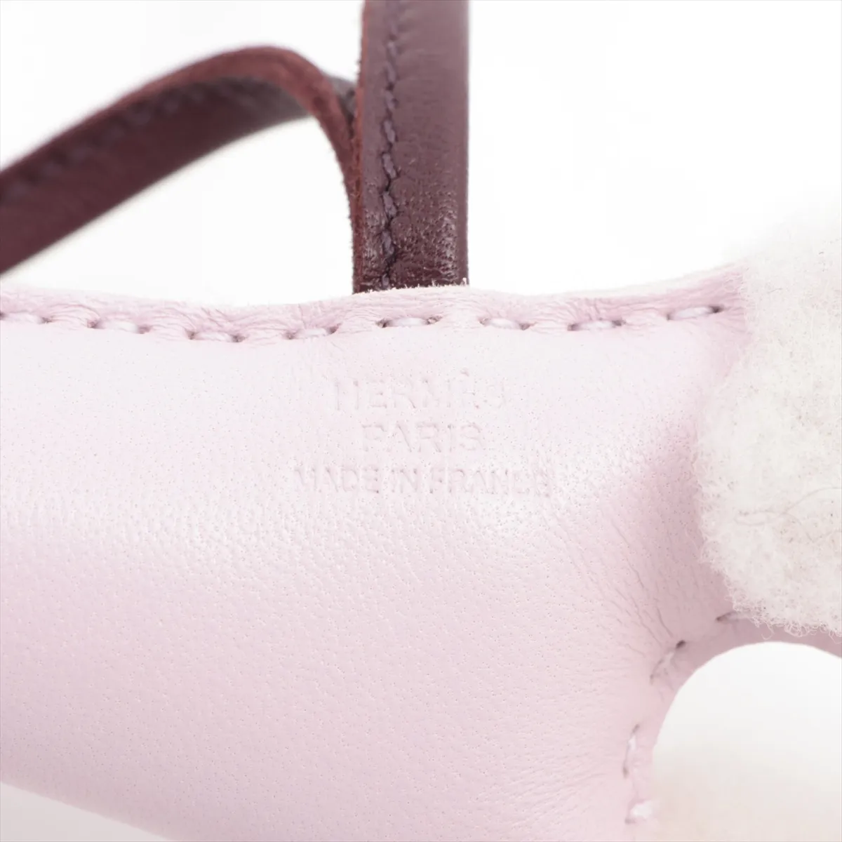Buddy bag, U stamp: 2022, charm, Agneau Milo x Merino wool, pink, some wear, — view 3