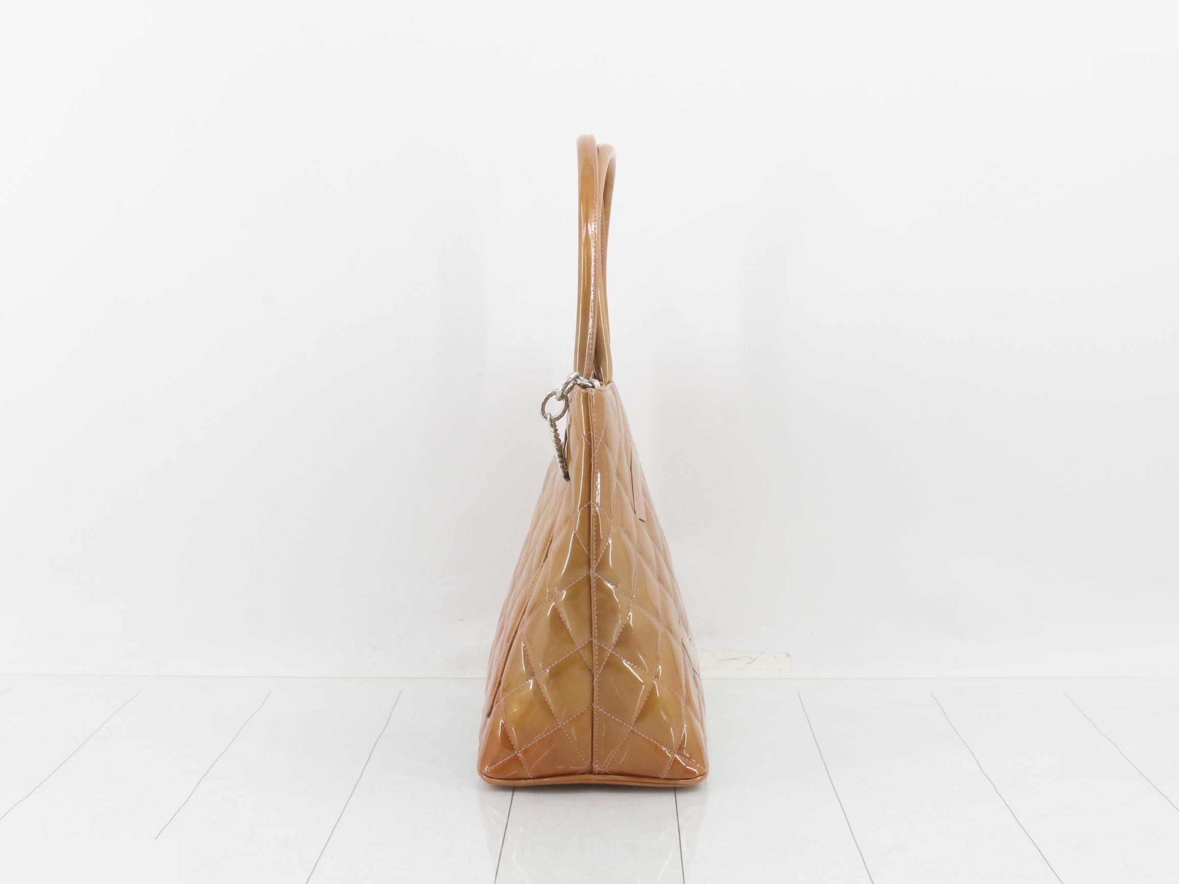 Matelassé Tote Bag (Reissue Tote) — view 4