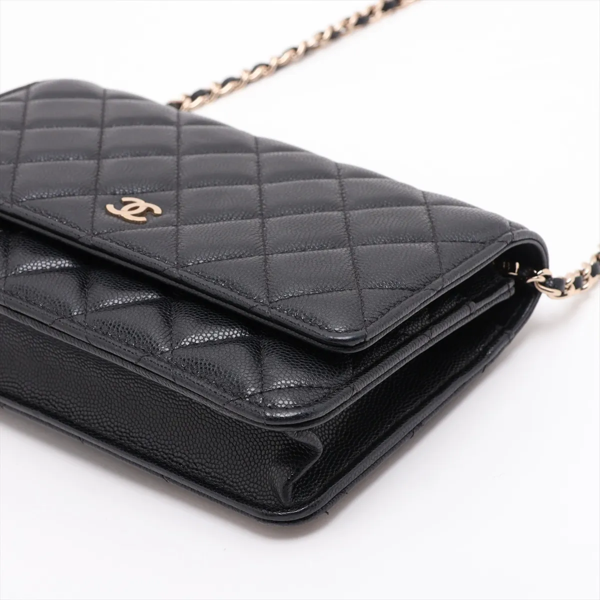 Matelassé Caviar Skin Chain Wallet, Black with Gold Hardware, 29138050, Serial Number 29 — view 3