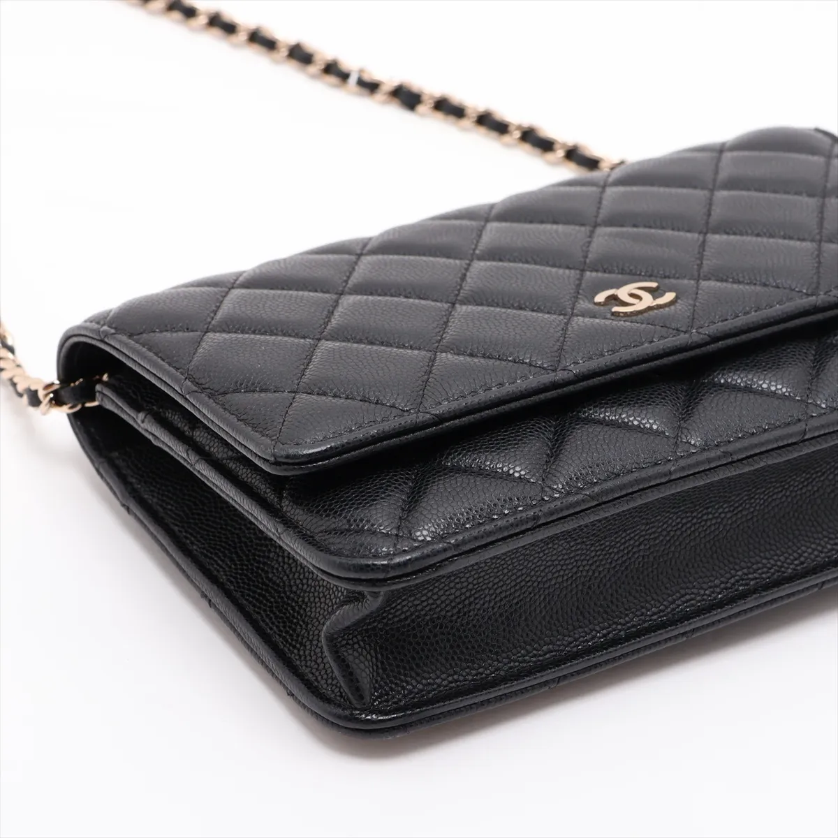 Matelassé Caviar Skin Chain Wallet, Black with Gold Hardware, 29138050, Serial Number 29 — view 4