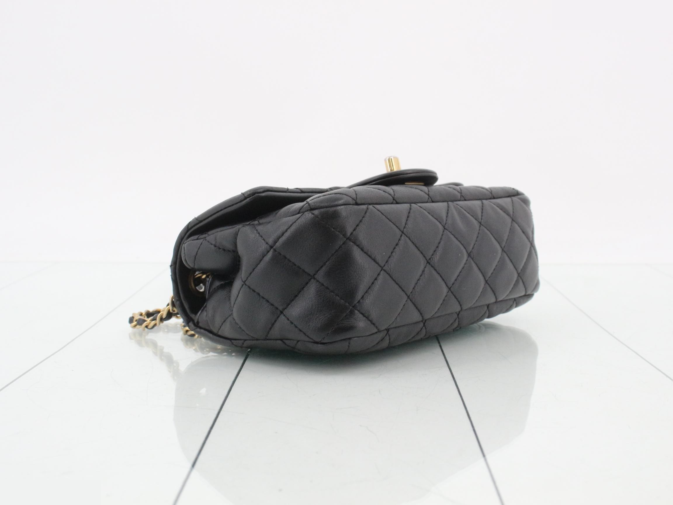 Matelassé Lambskin Turnlock Frill Chain Shoulder Bag — view 5