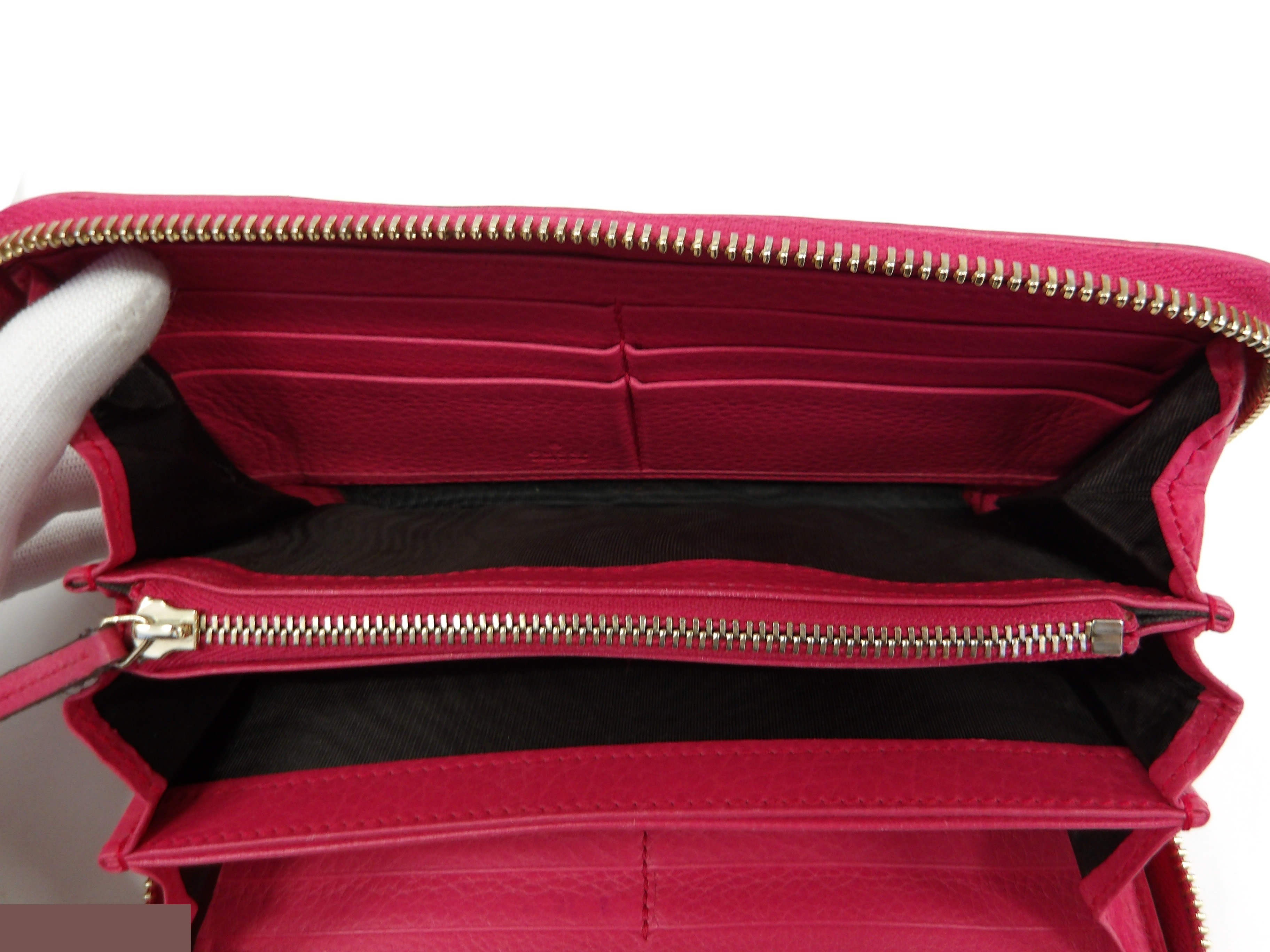 Soho Round Zip Long Wallet — view 7