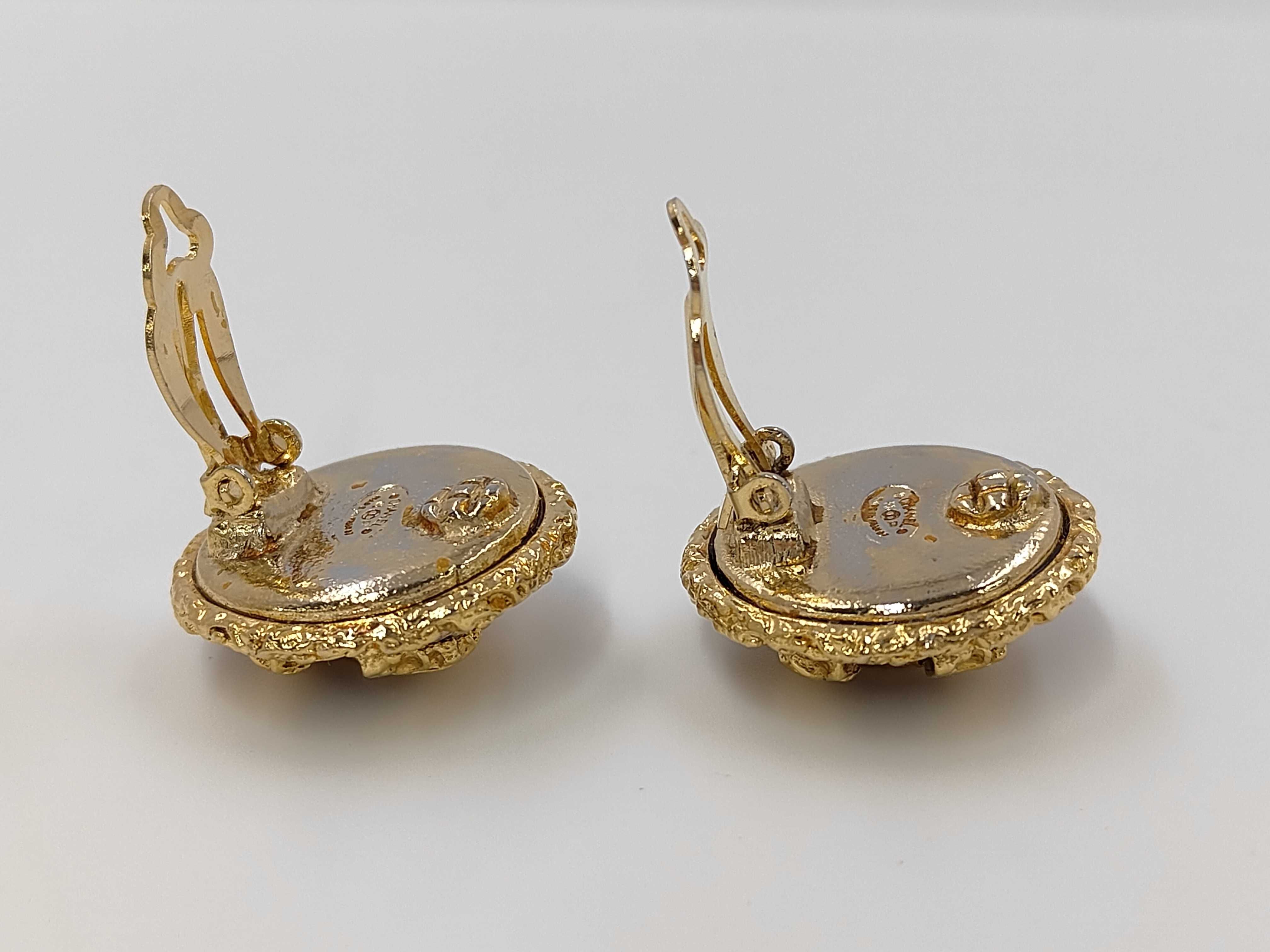 93P Lava Coco Mark Black Earrings — view 3