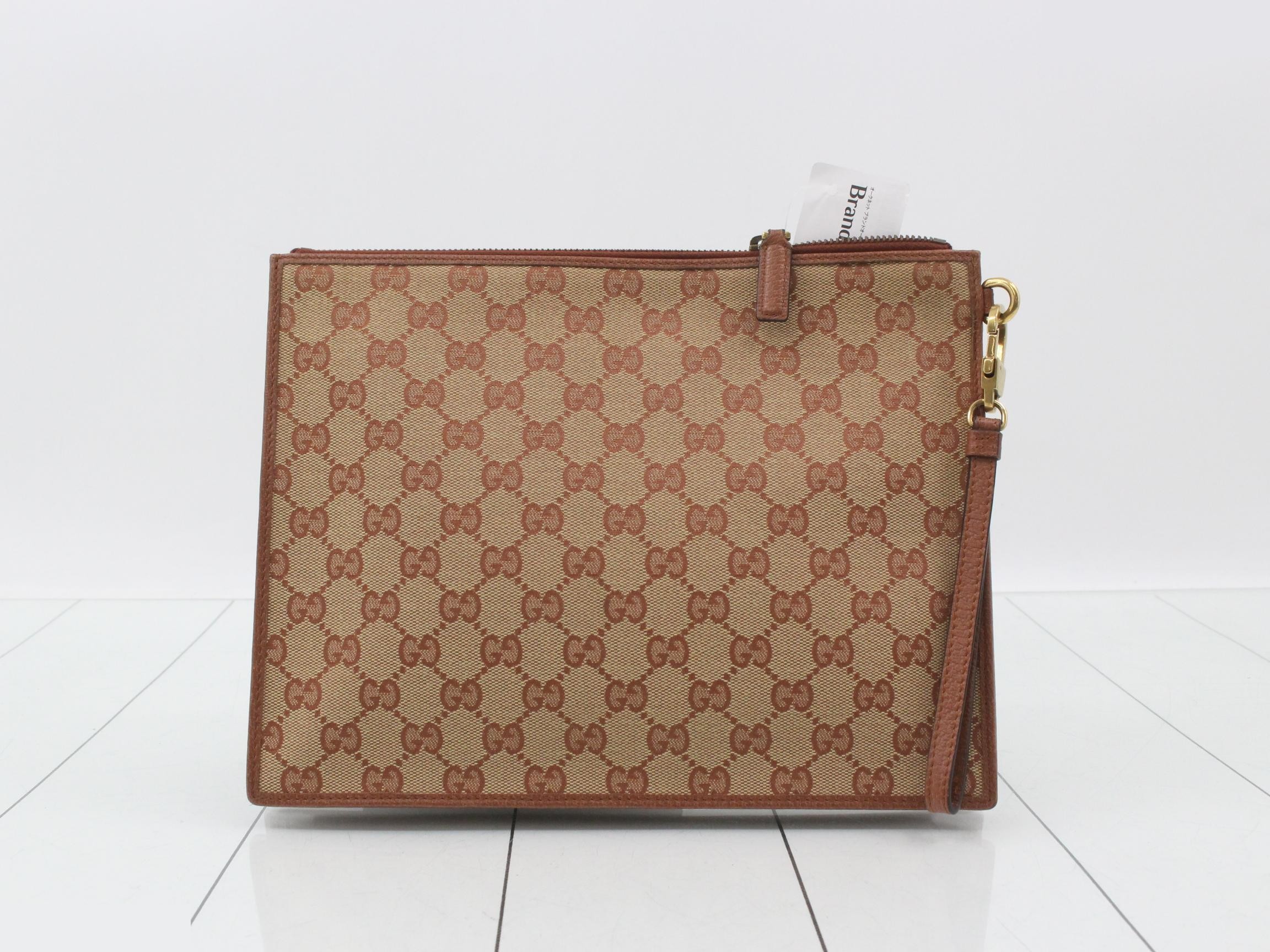 GG Canvas New York Yankees Clutch Bag — view 2