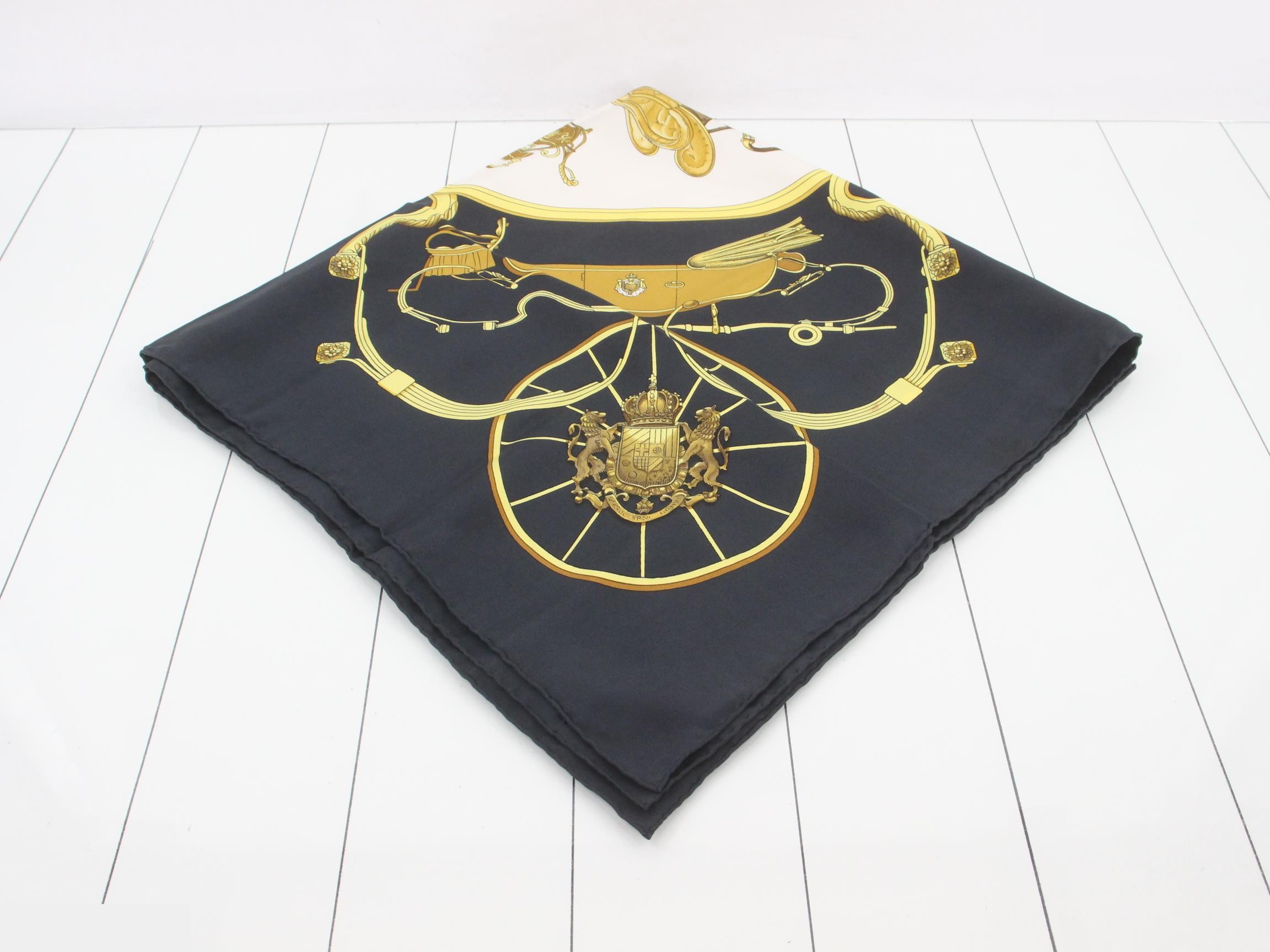 scarf — view 2