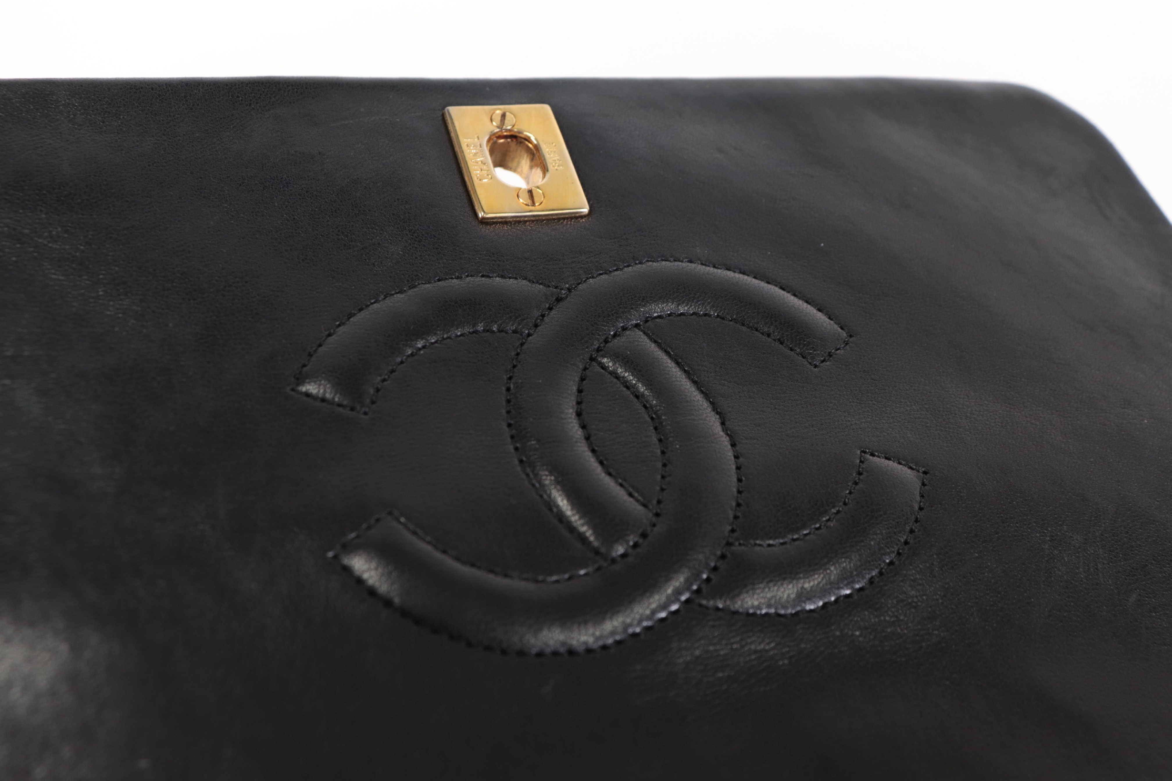 Full Flap Lambskin Chain Shoulder Bag (Series 1) — view 7