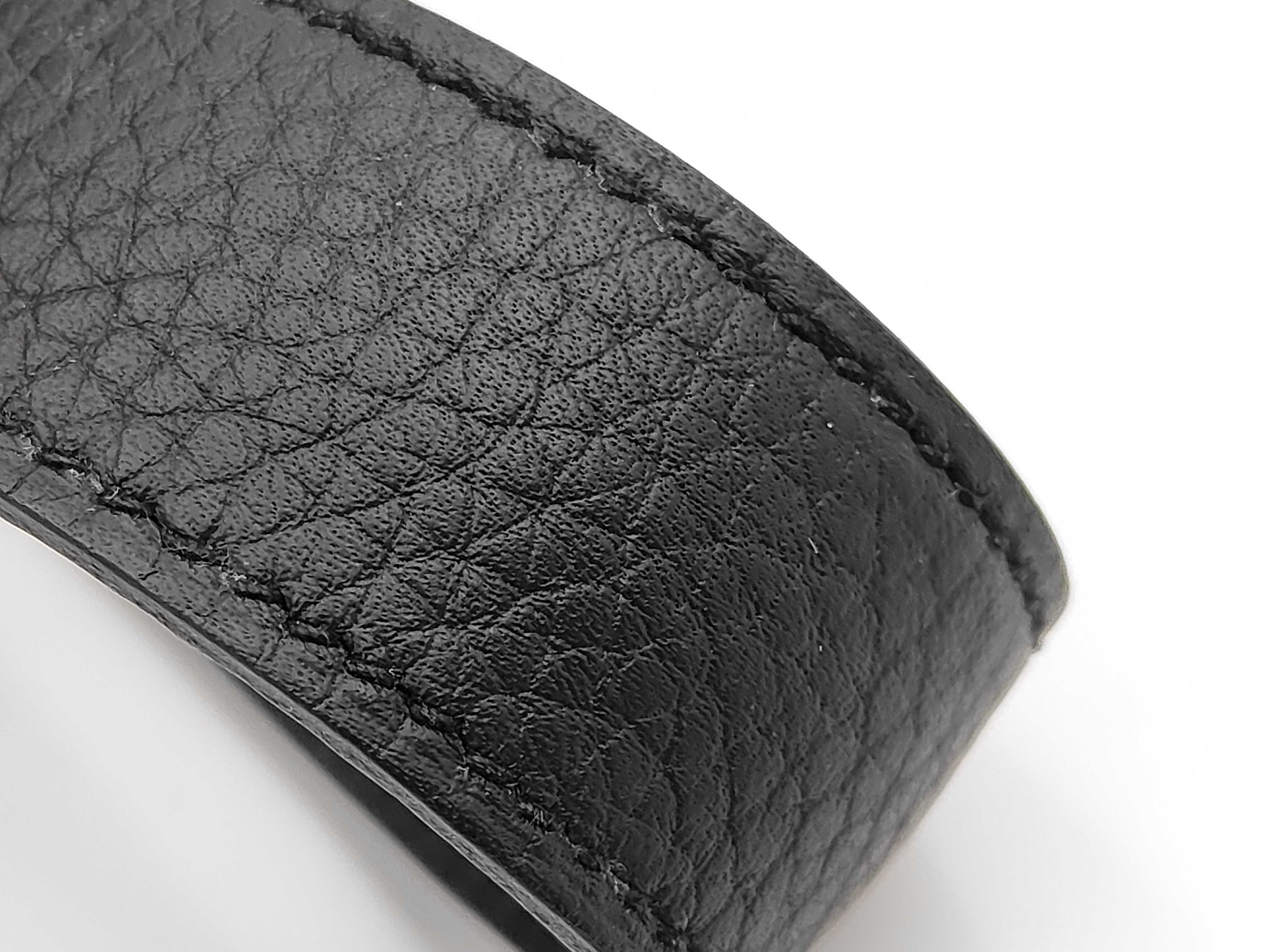 Picotin Lock MM handbag in black Taurillon leather with silver hardware (Z stamp). Includes dust bag and padlock. — view 4