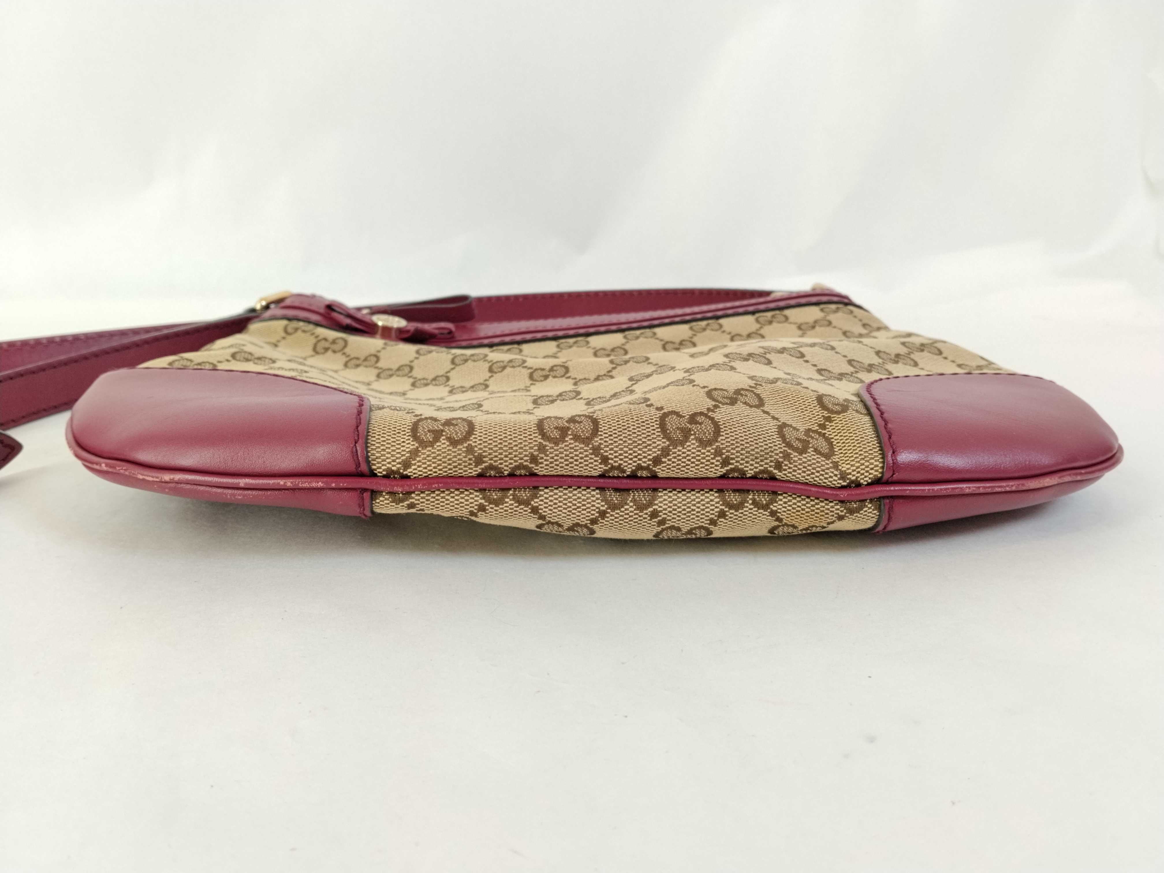 GG Canvas Shoulder Bag — view 8
