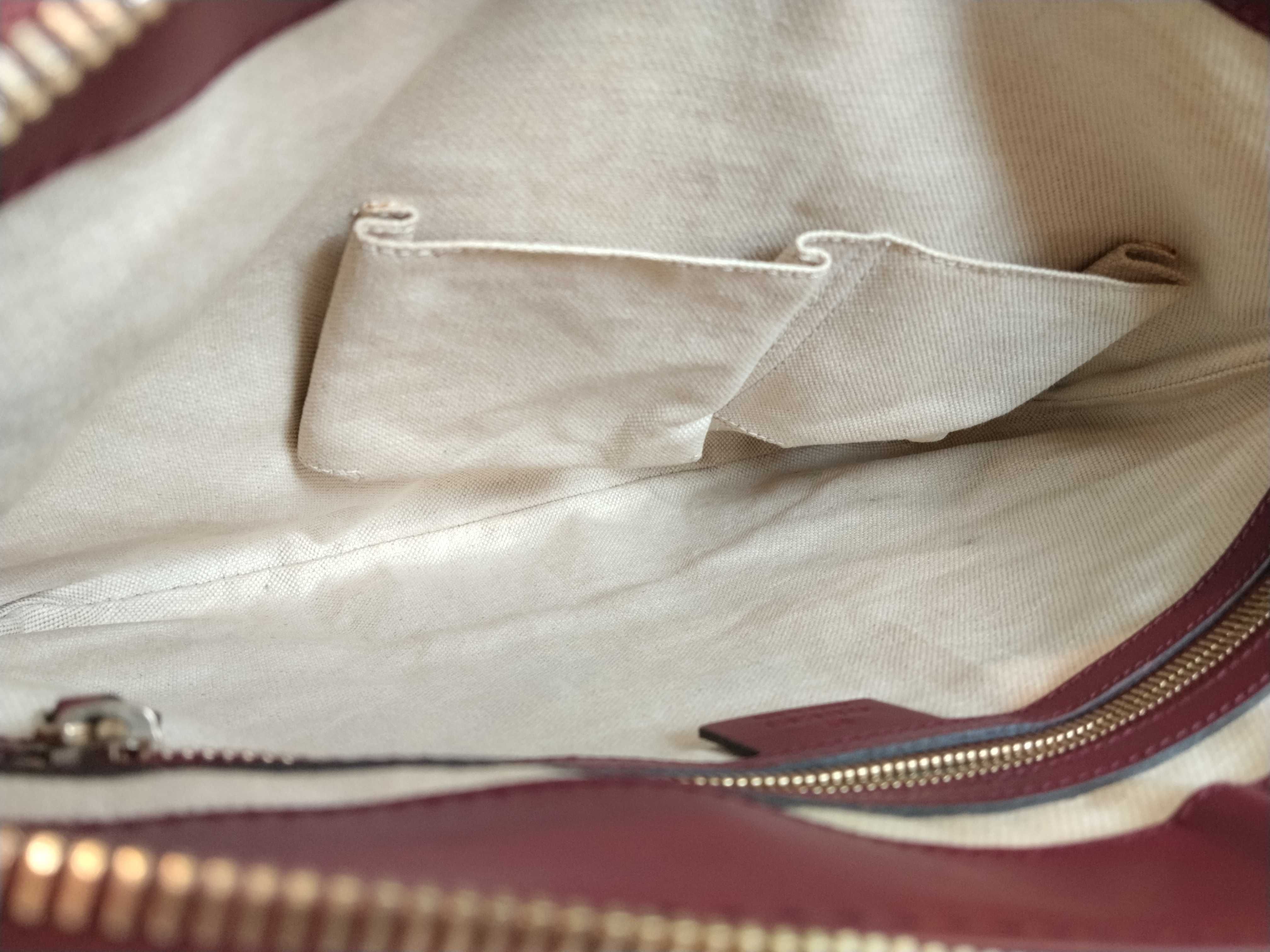 GG Canvas Shoulder Bag — view 10